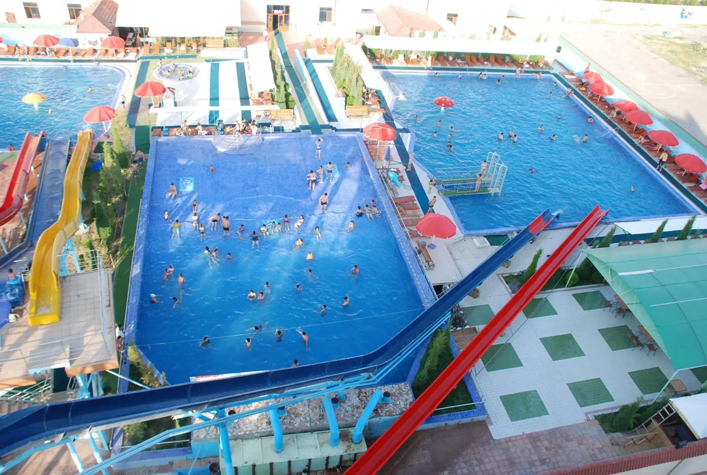 Bird's eye view, Pool View in Golden Valley Hotel