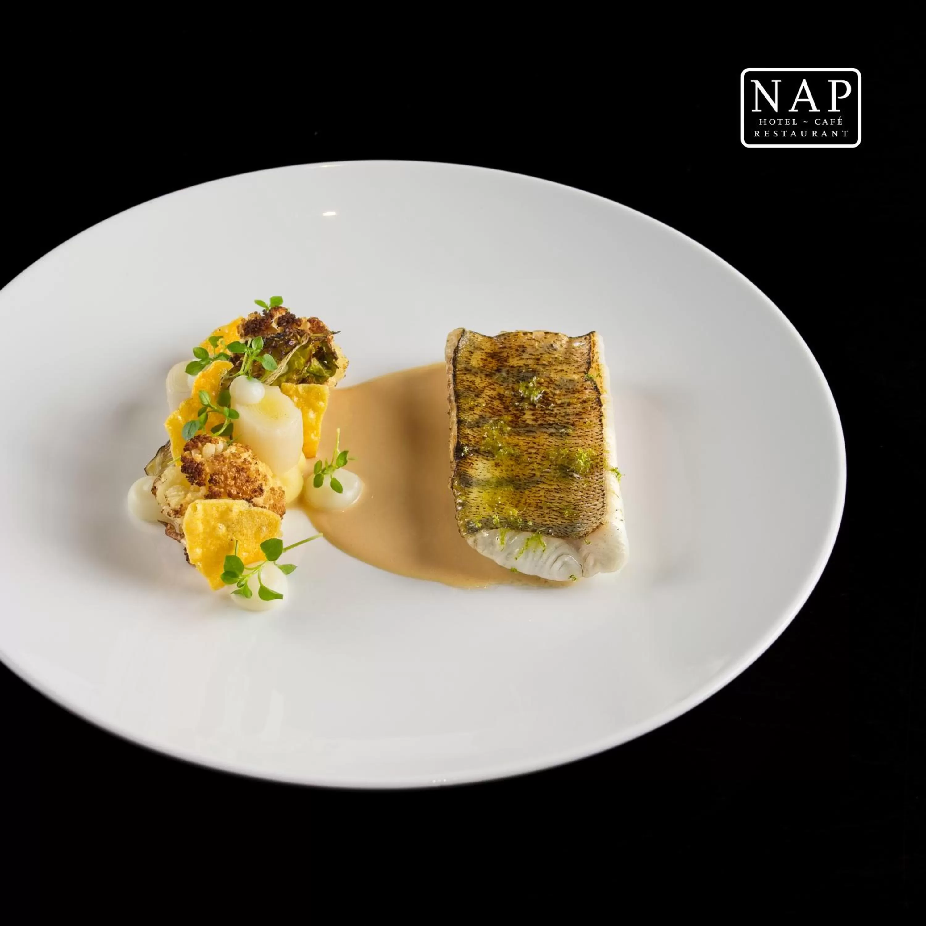 Restaurant/places to eat in Hotel Nap