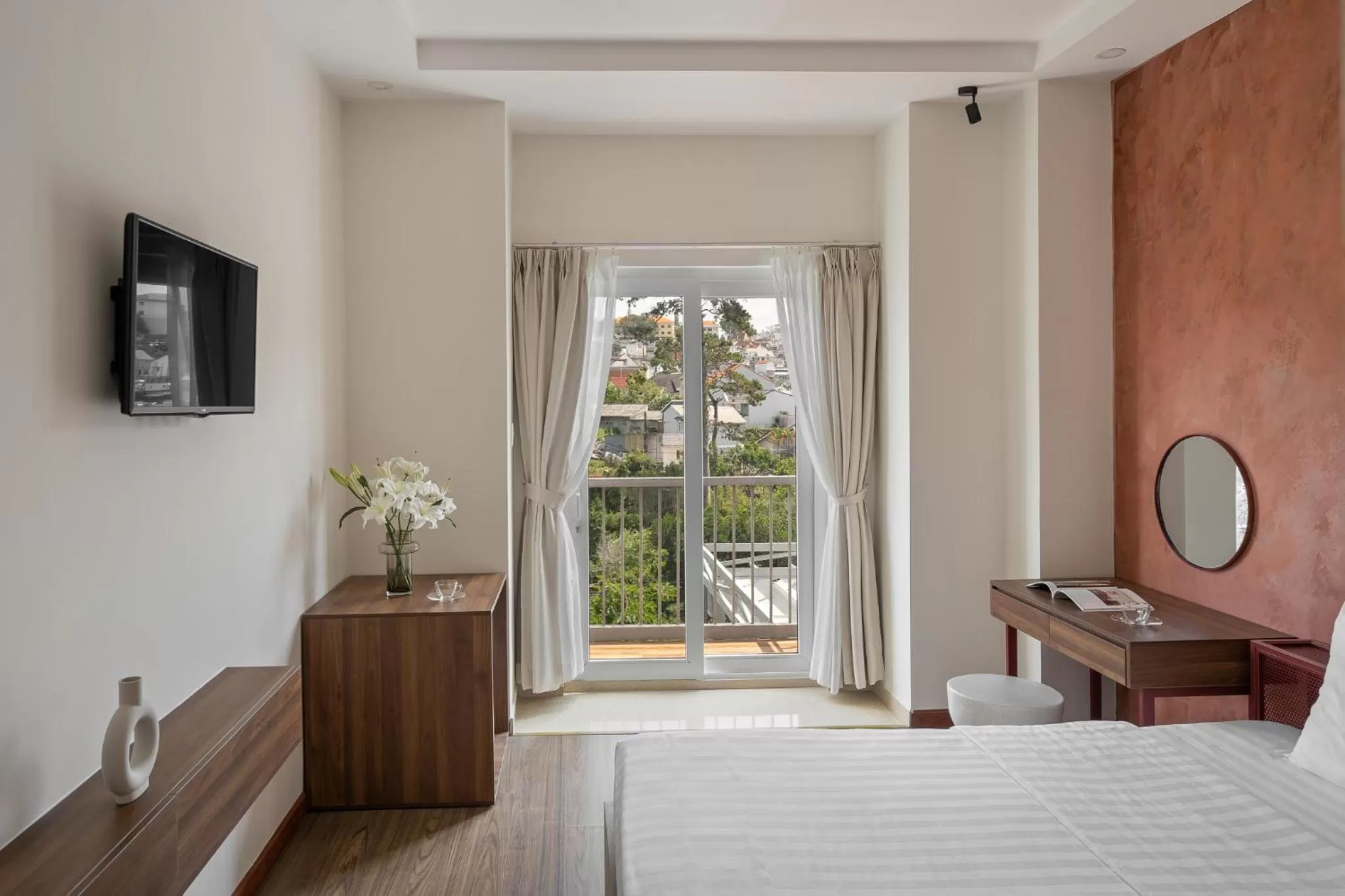 Bed in Hong Mon Villa