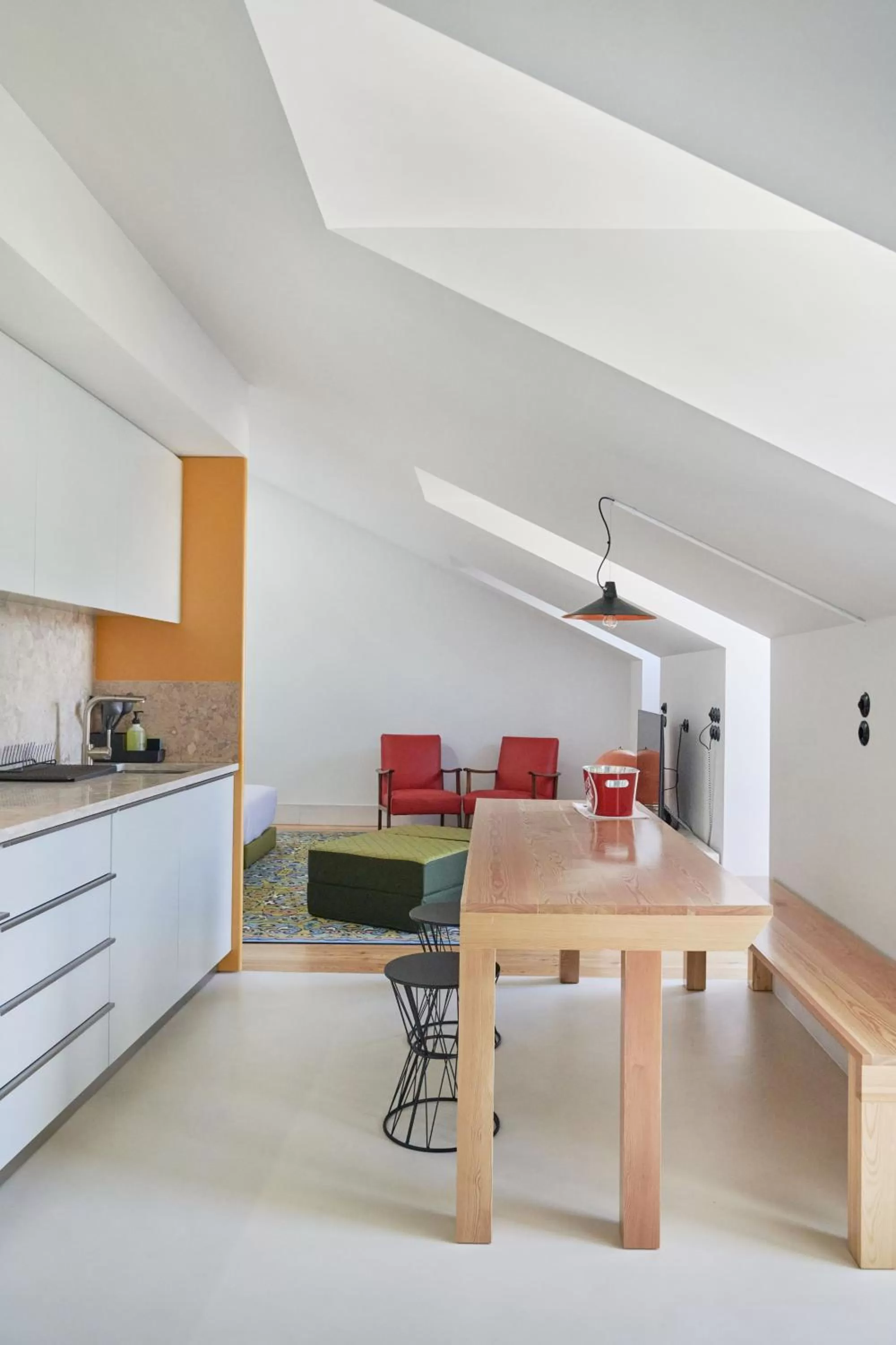 Kitchen or kitchenette in Cais Urban Lodge