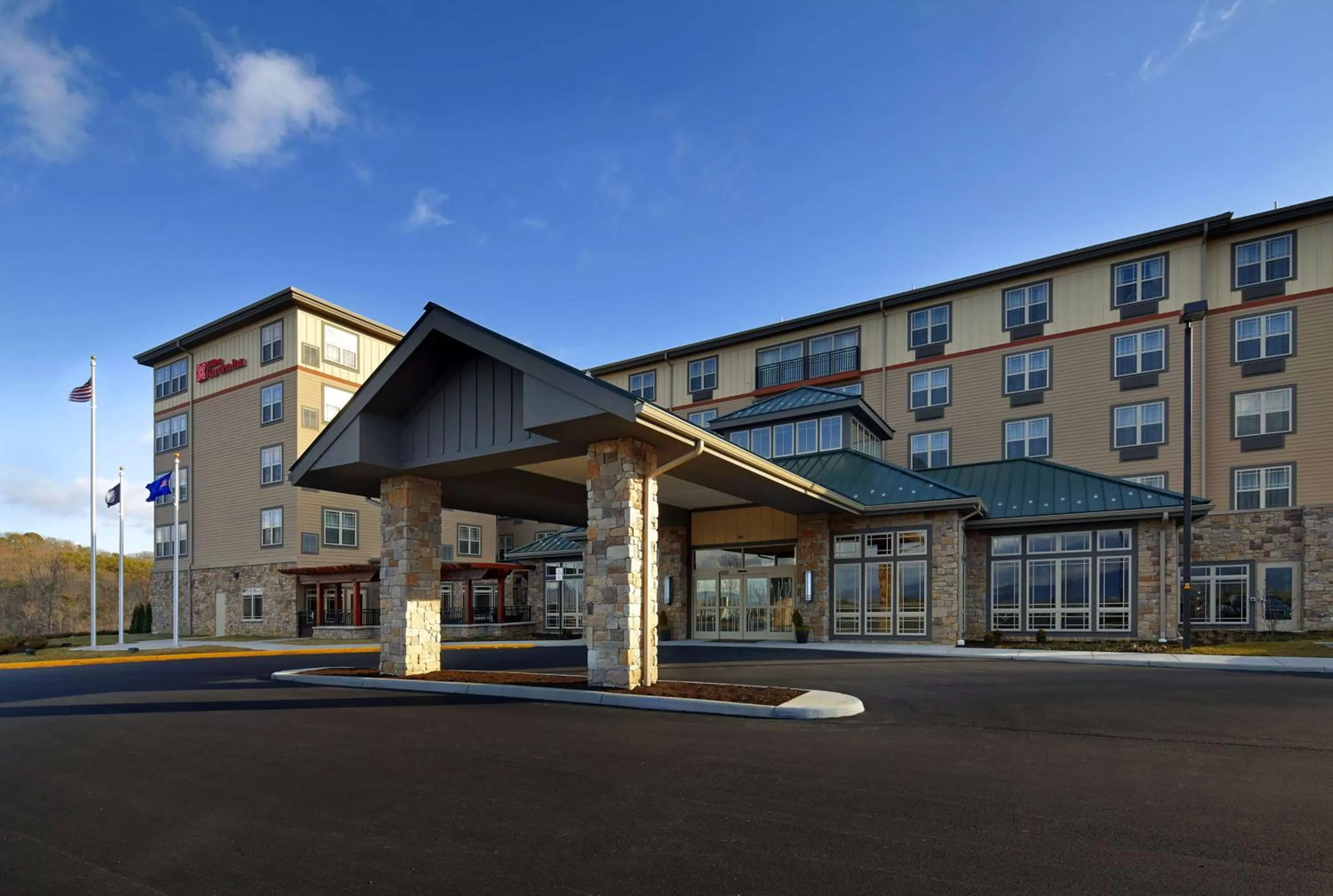 Property building in Hilton Garden Inn Roanoke
