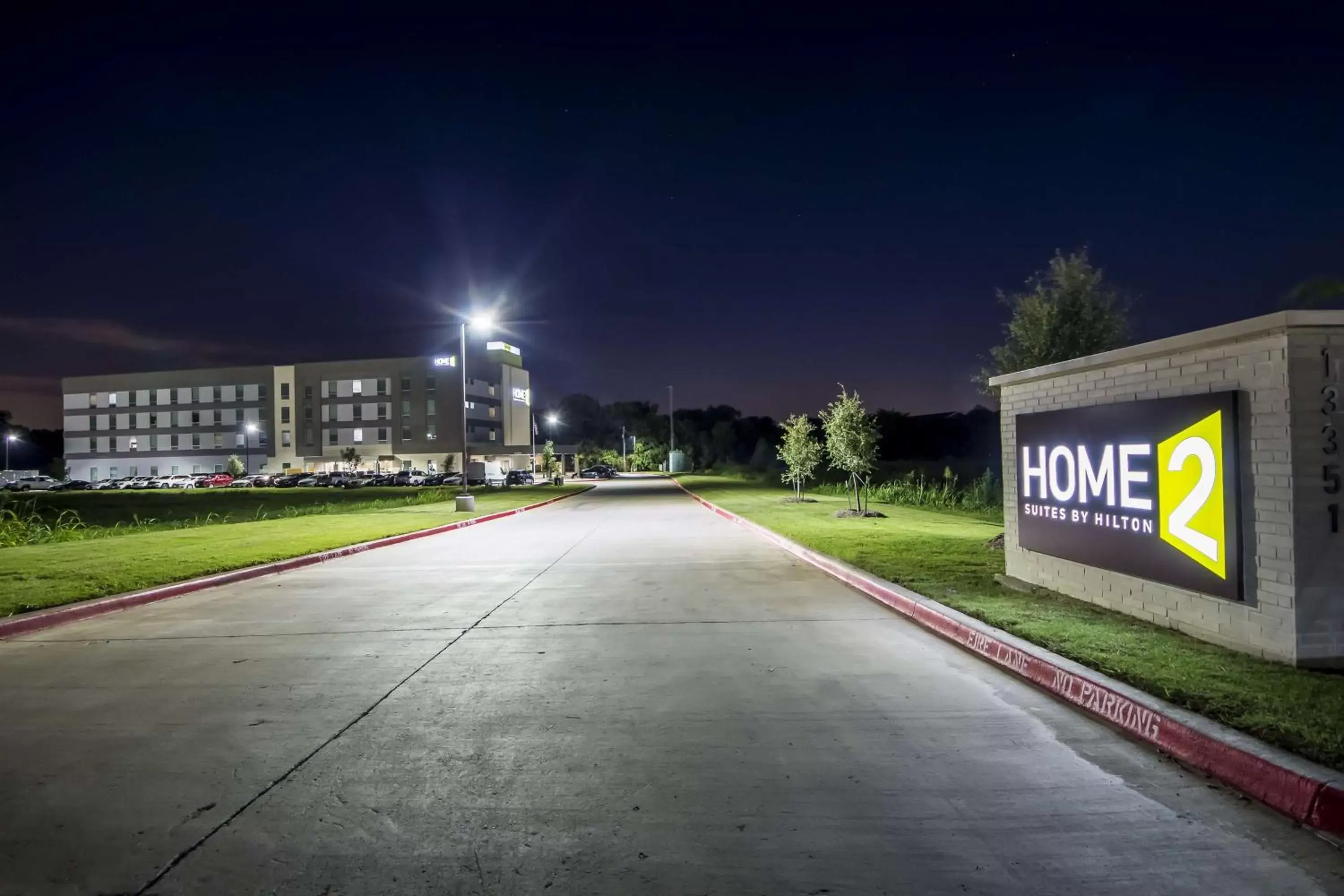 Property building in Home2 Suites By Hilton Fort Worth Northlake