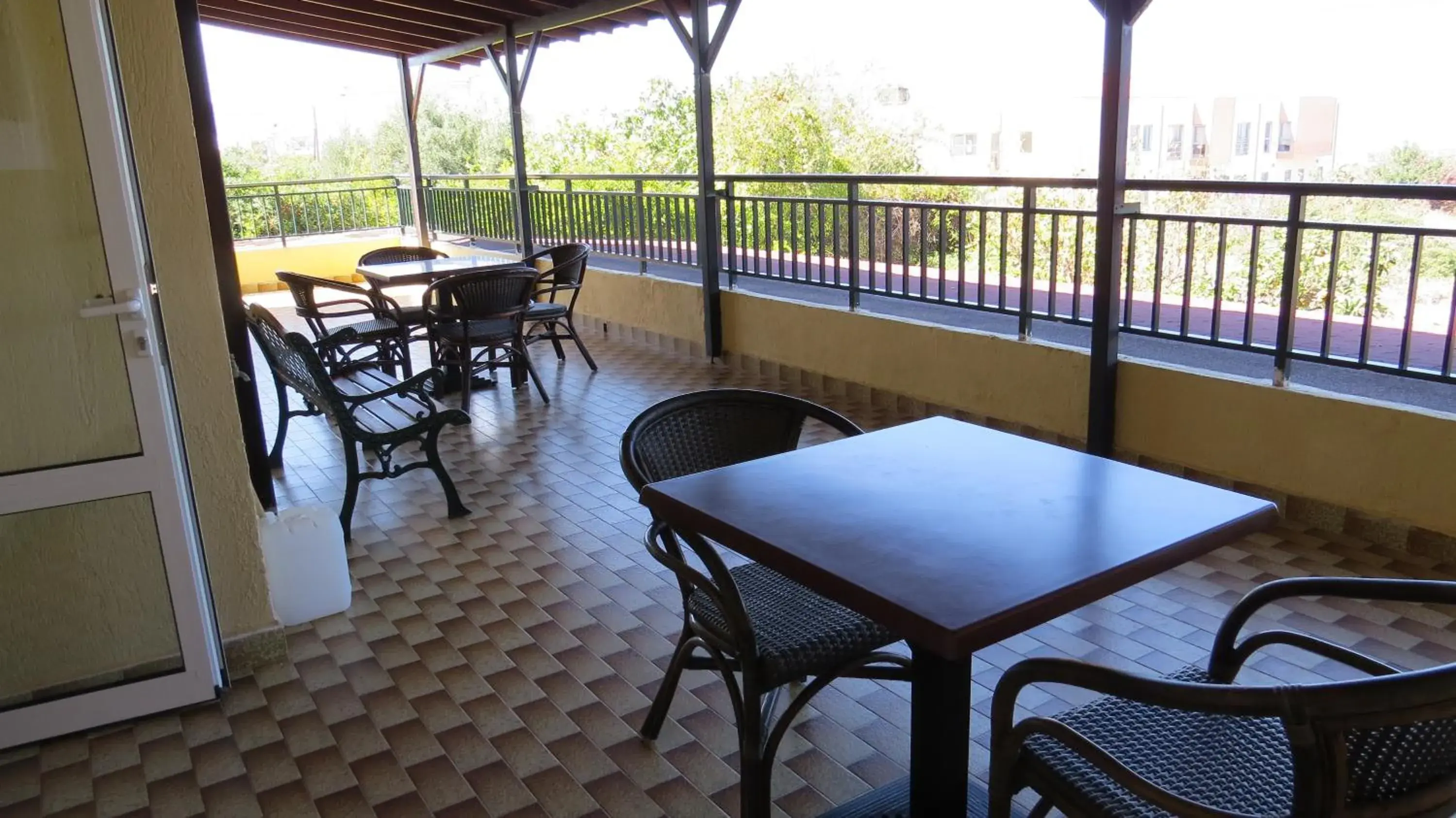 Balcony/Terrace, Restaurant/Places to Eat in Medusa Villa