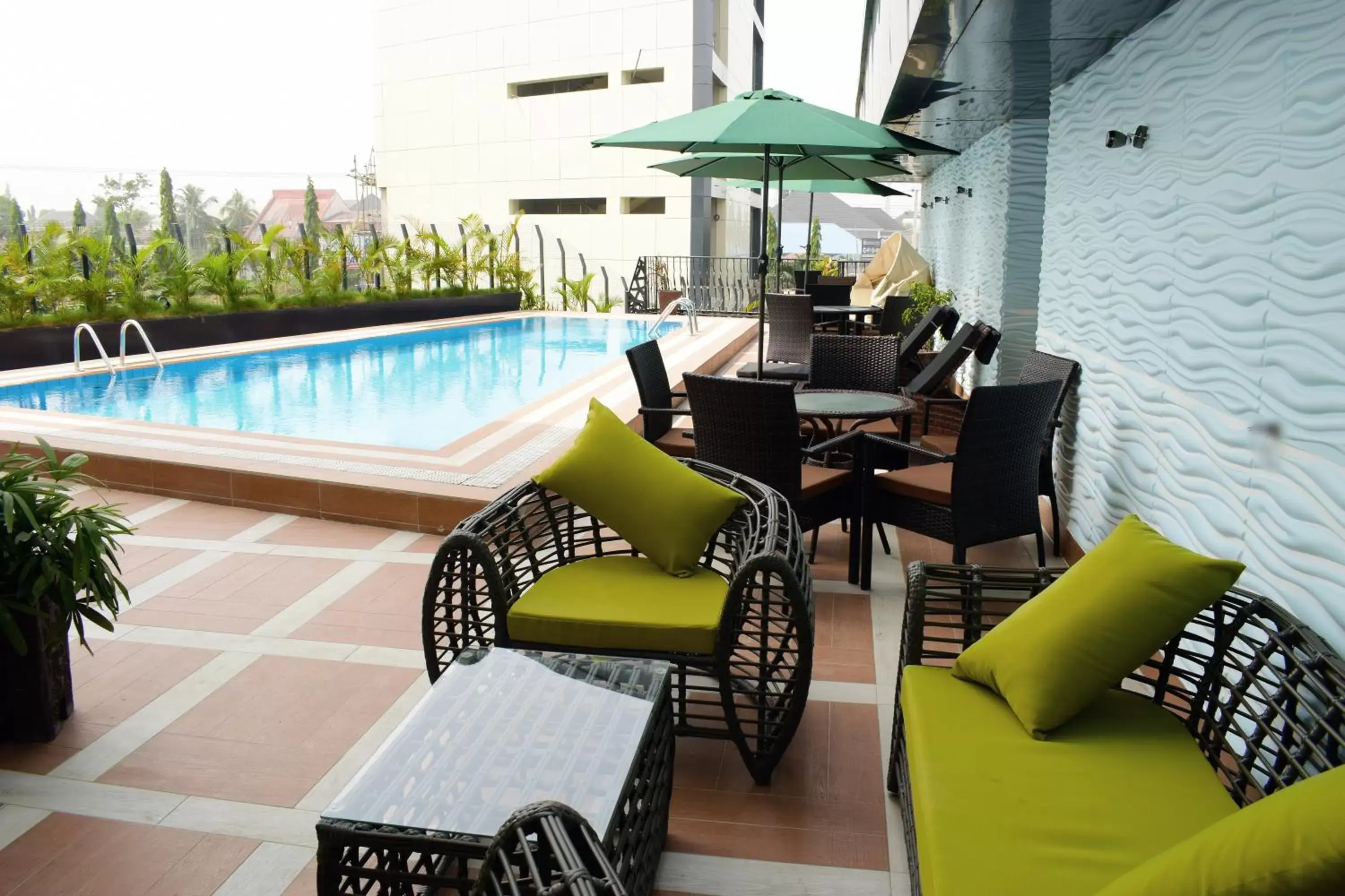 Swimming Pool in Monty Suites & Golf
