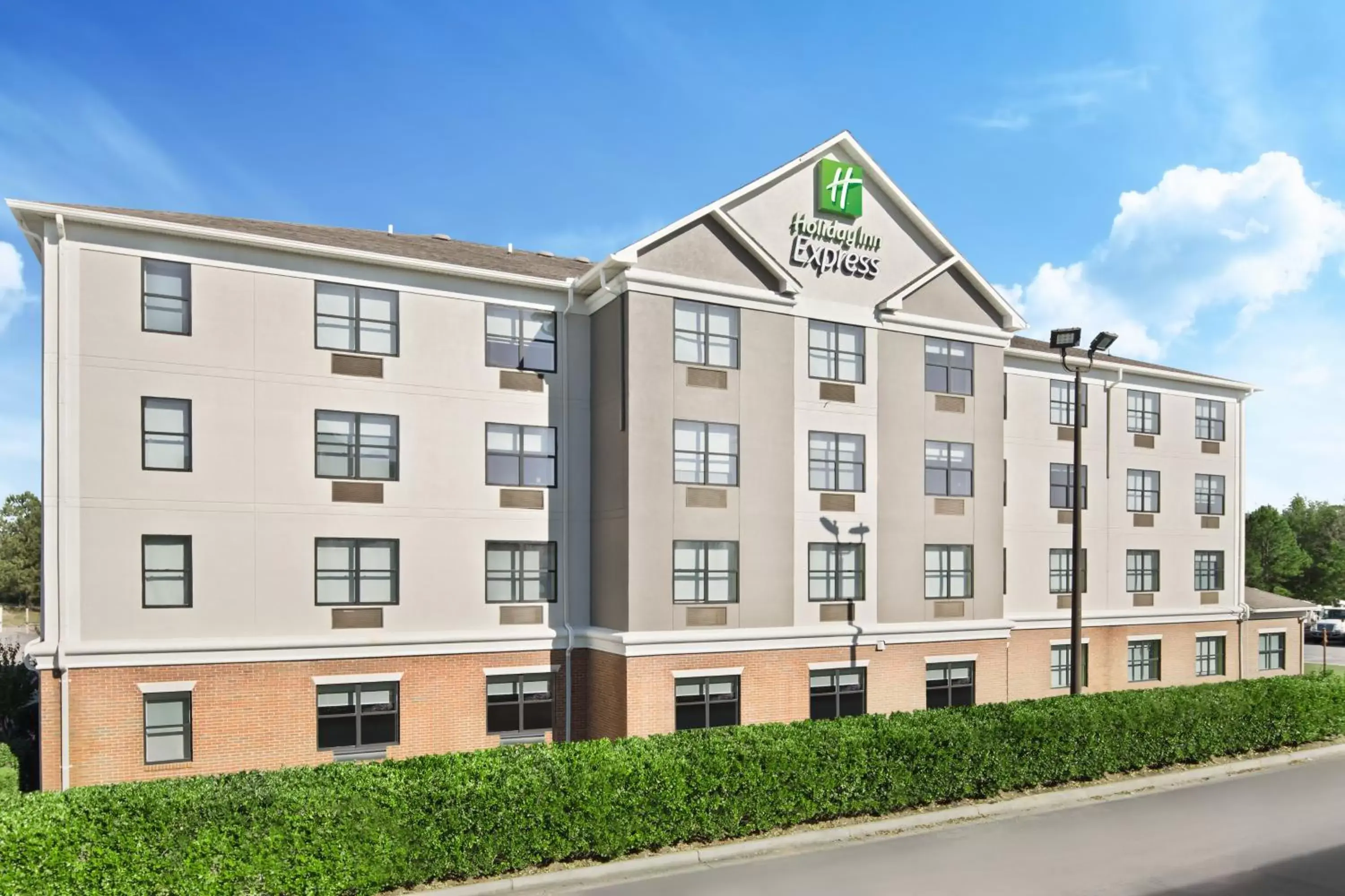 Property Building in Holiday Inn Express Hotel & Suites Byron, an IHG Hotel