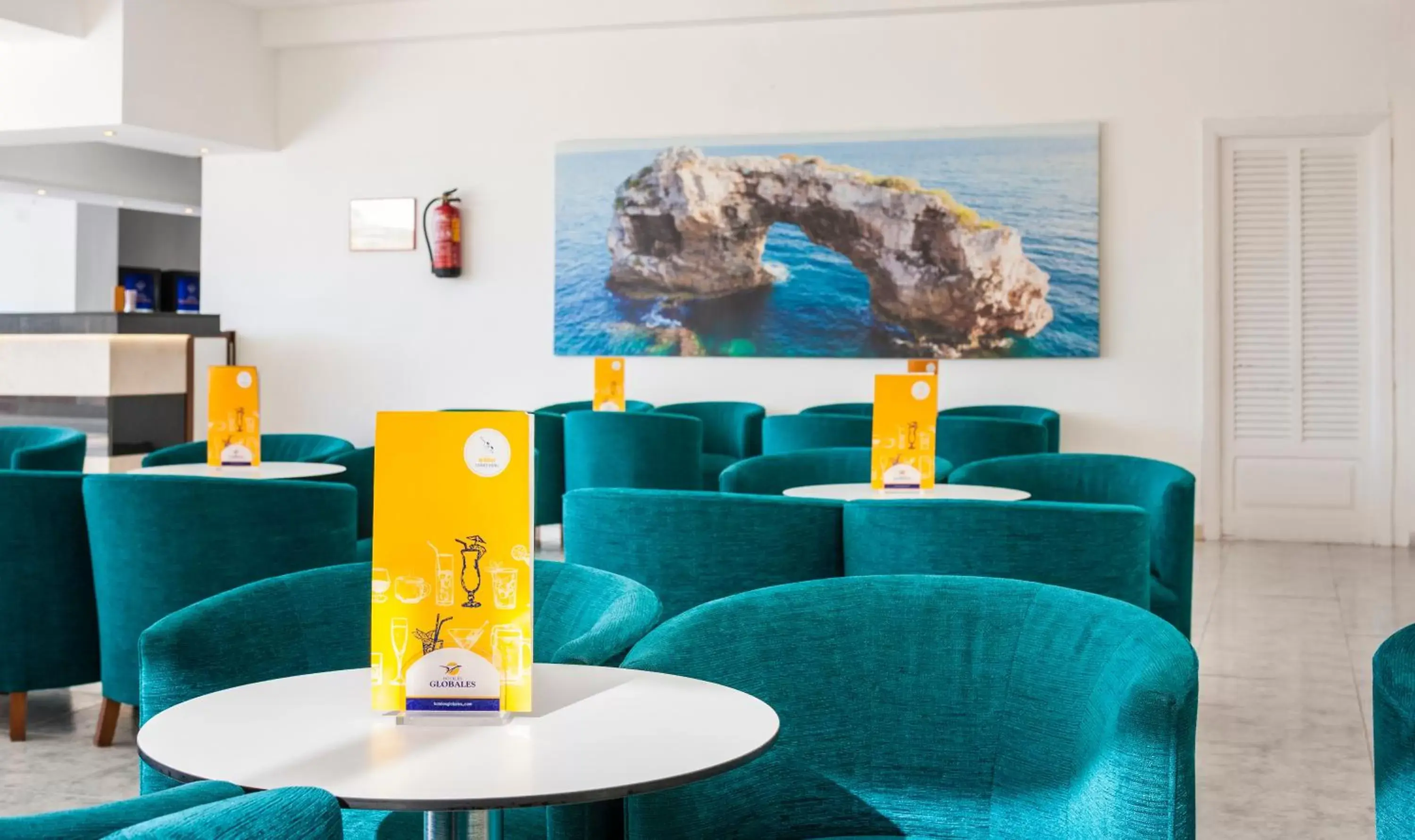 Lounge or bar in Globales Mimosa Lounge or bar in Globales Mimosa