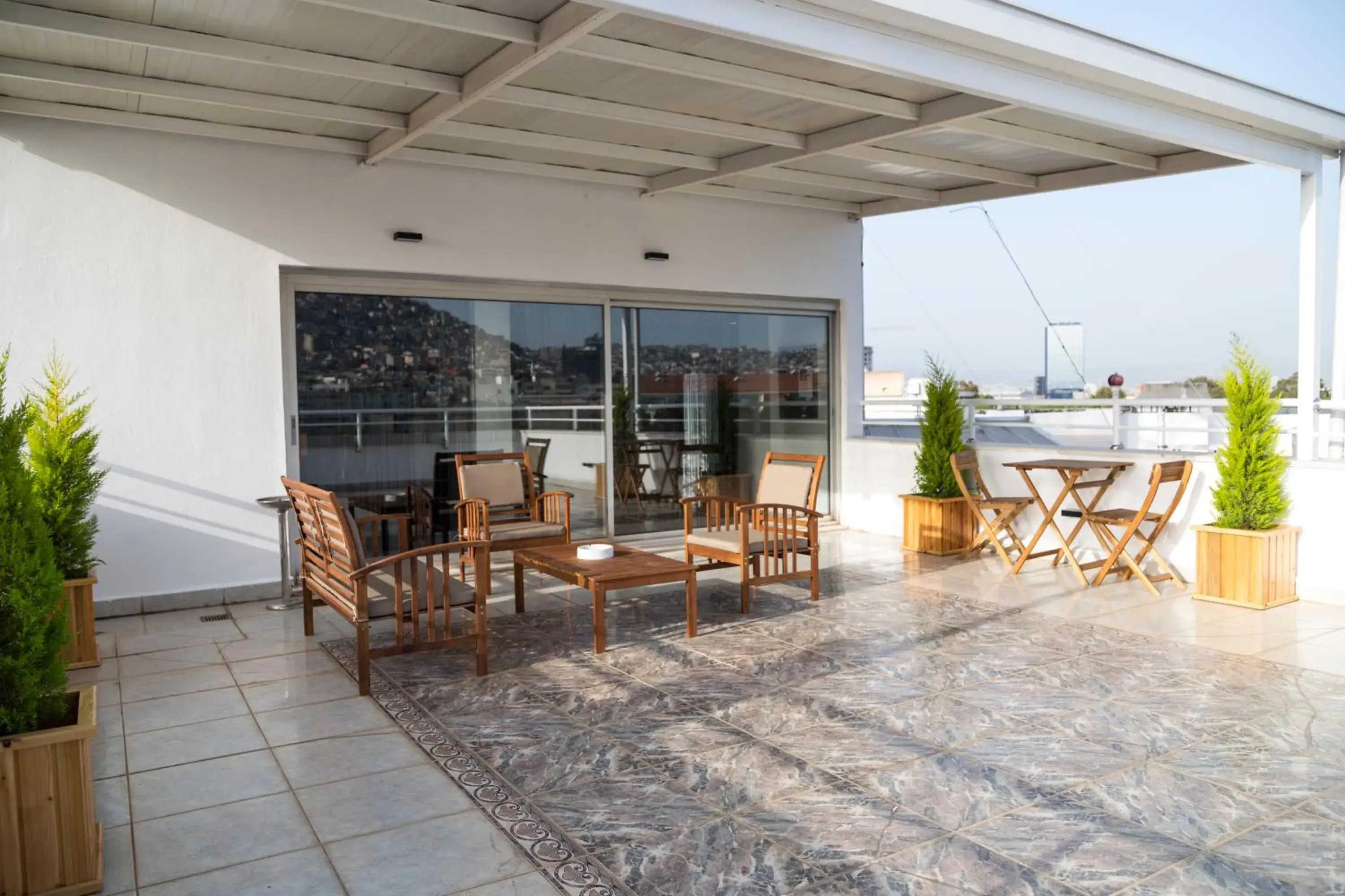 Patio in Blanca Hotel