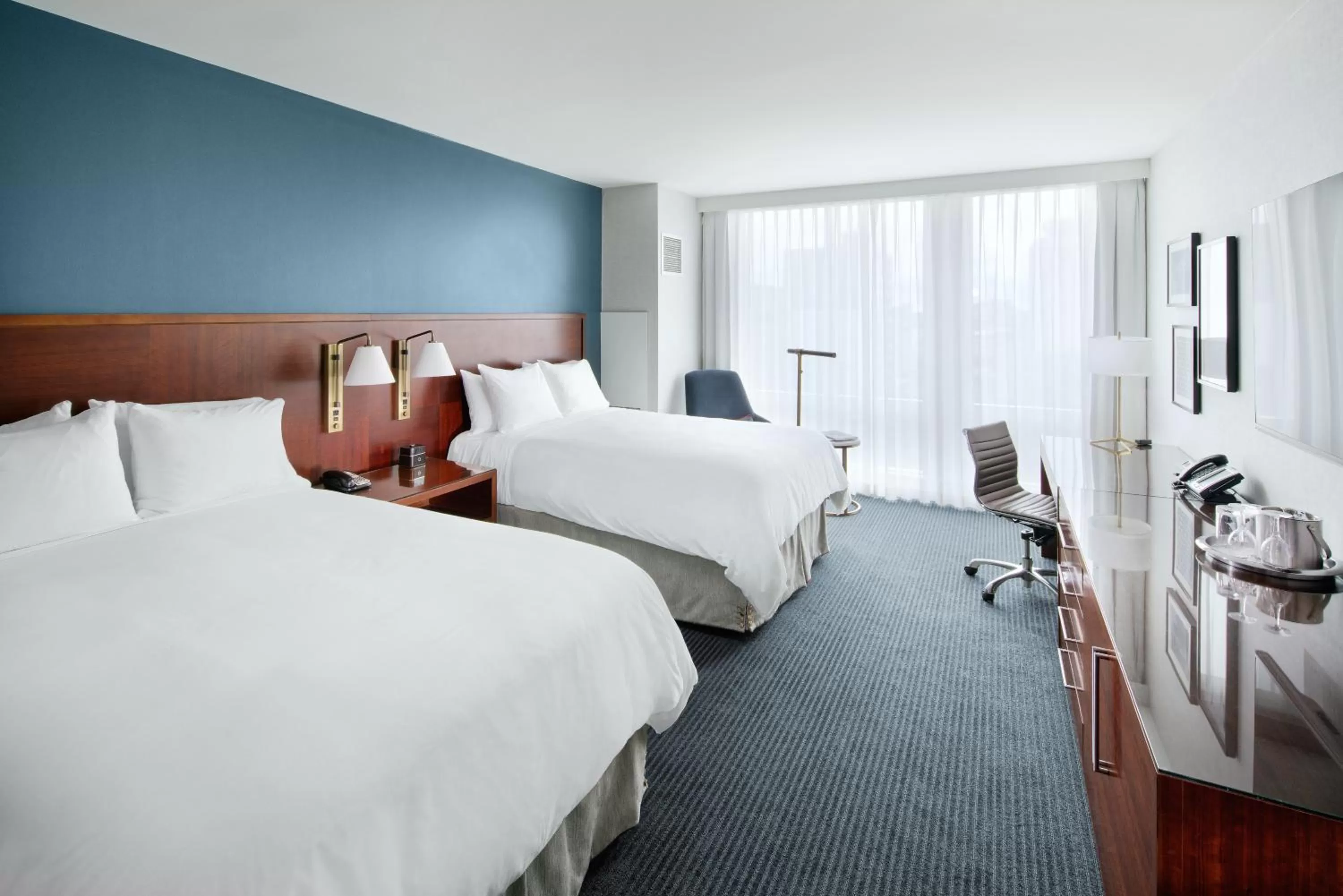 Photo of the whole room, Bed in InterContinental San Francisco by IHG