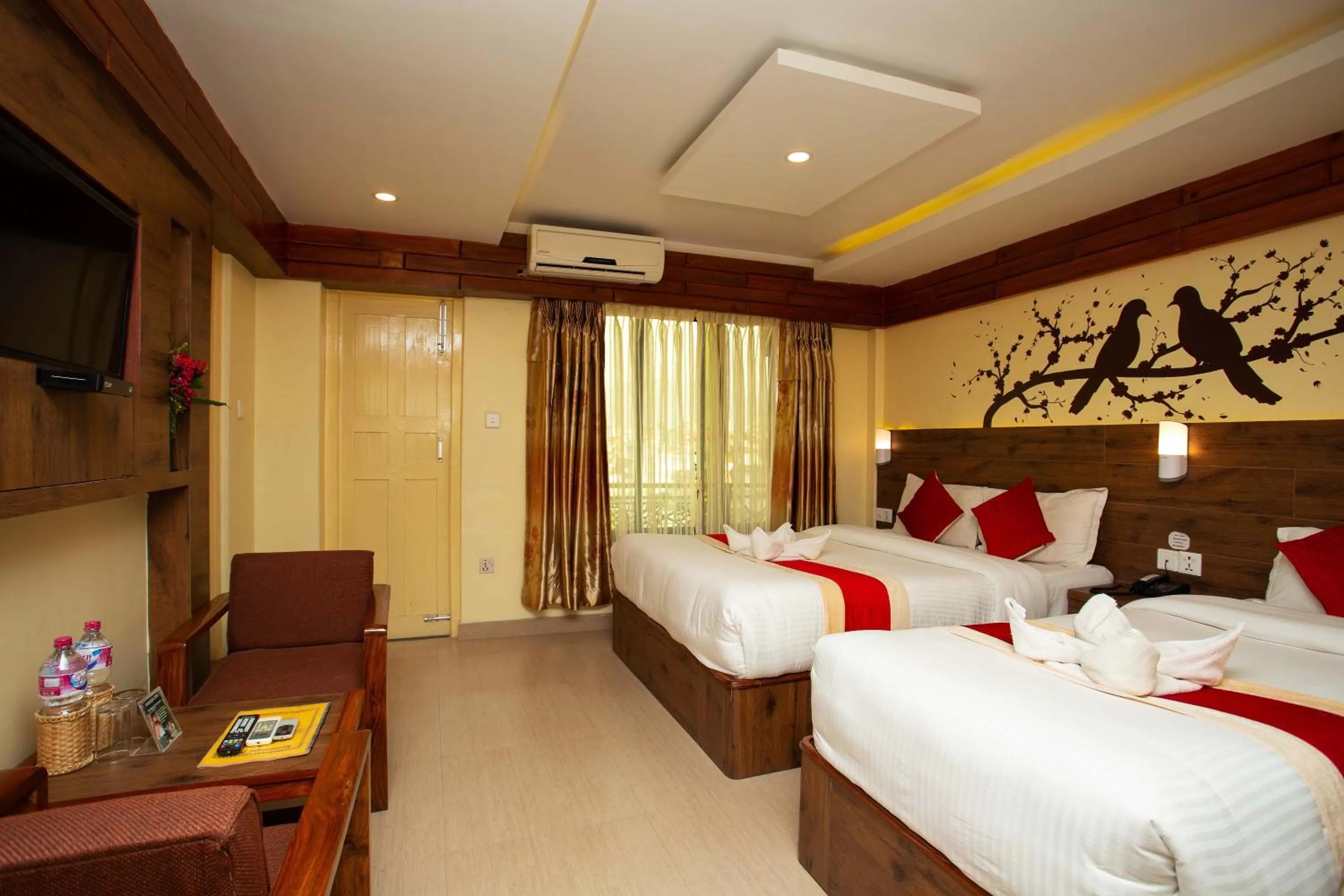 Photo of the whole room, Bed in Hotel Splendid View