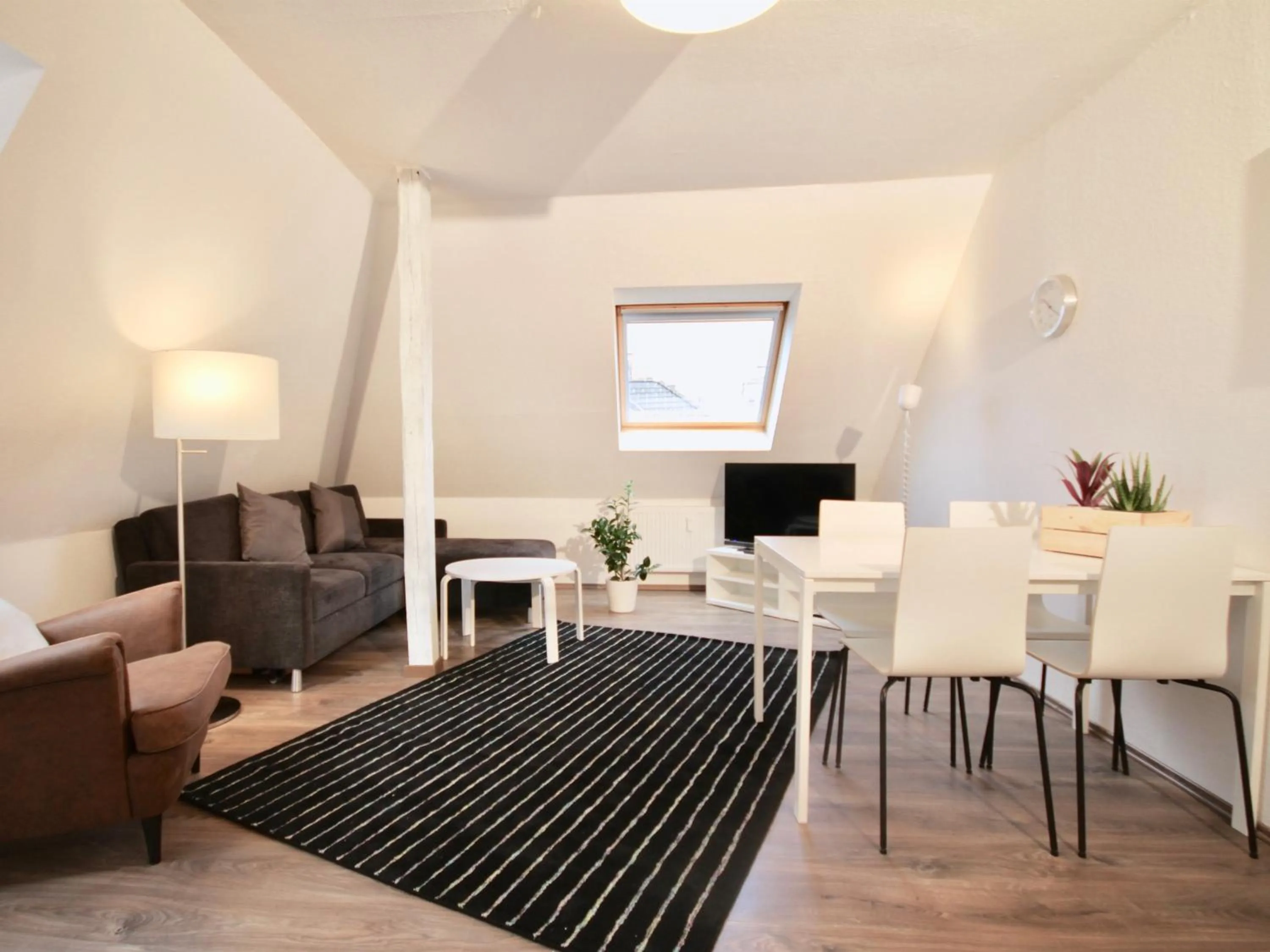 Studio in Apartmenthaus in der Arnoldstraße