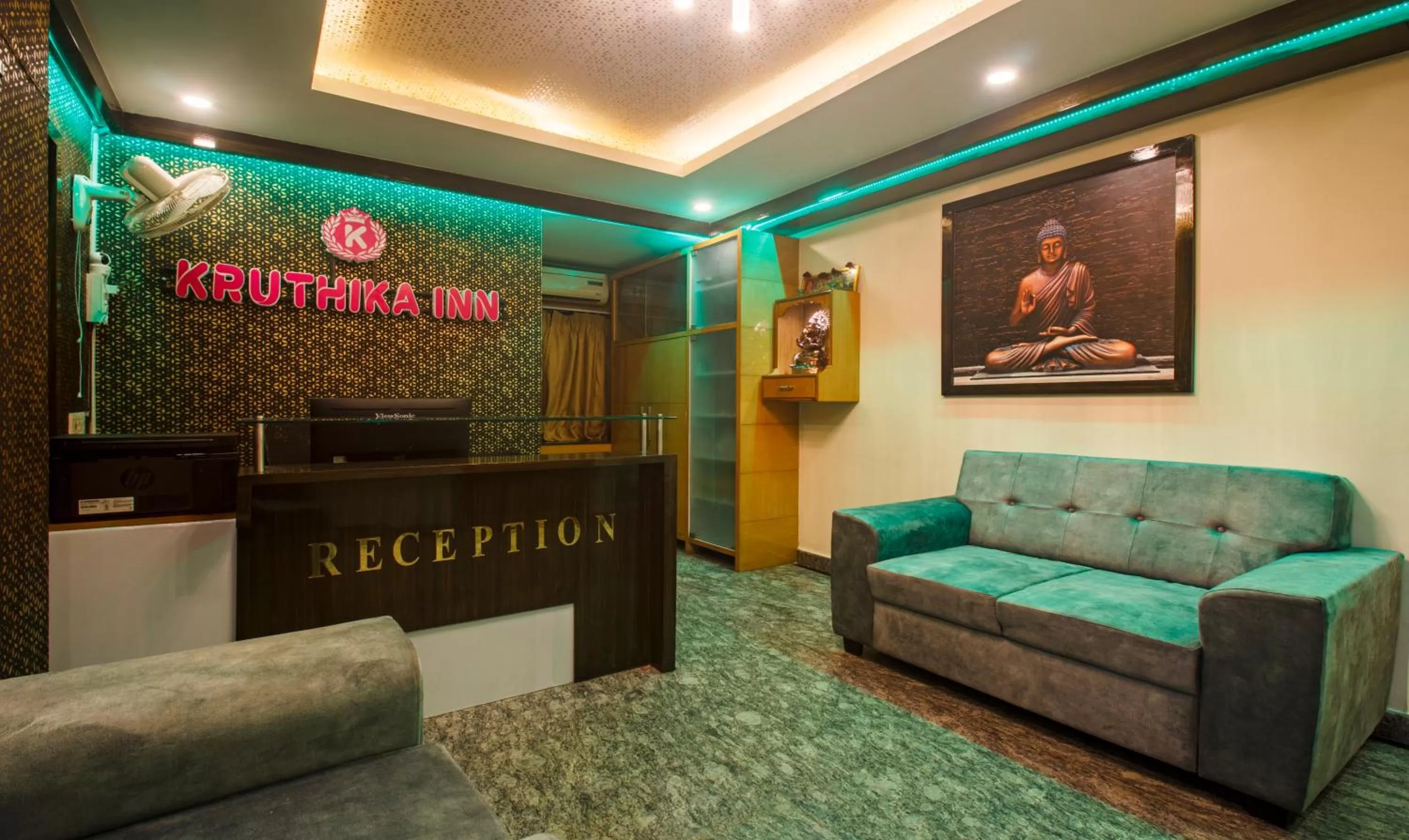 Lobby or reception in Treebo Trend Kruthika Inn