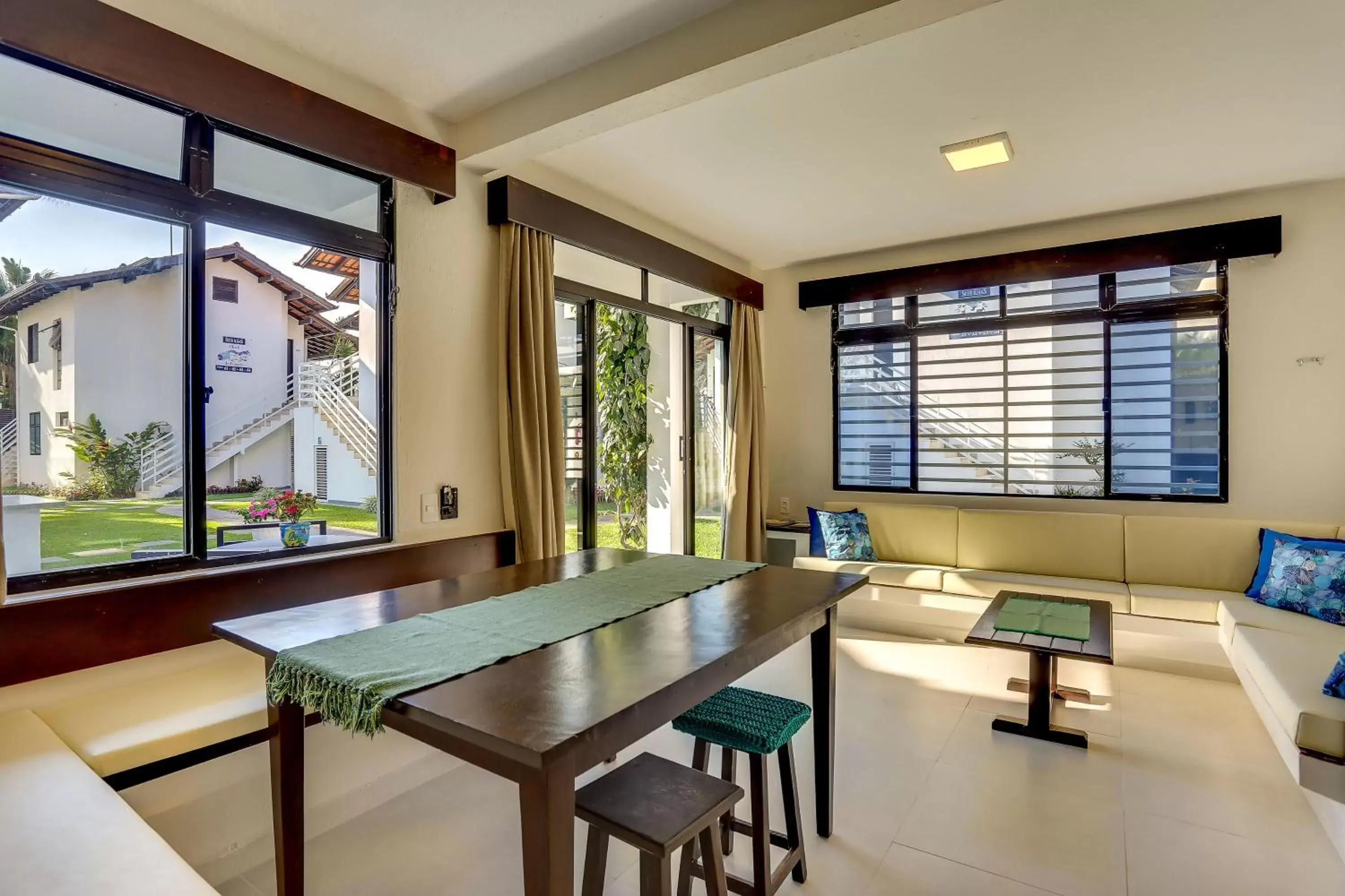 Dining Area in Hotel Sete Ilhas