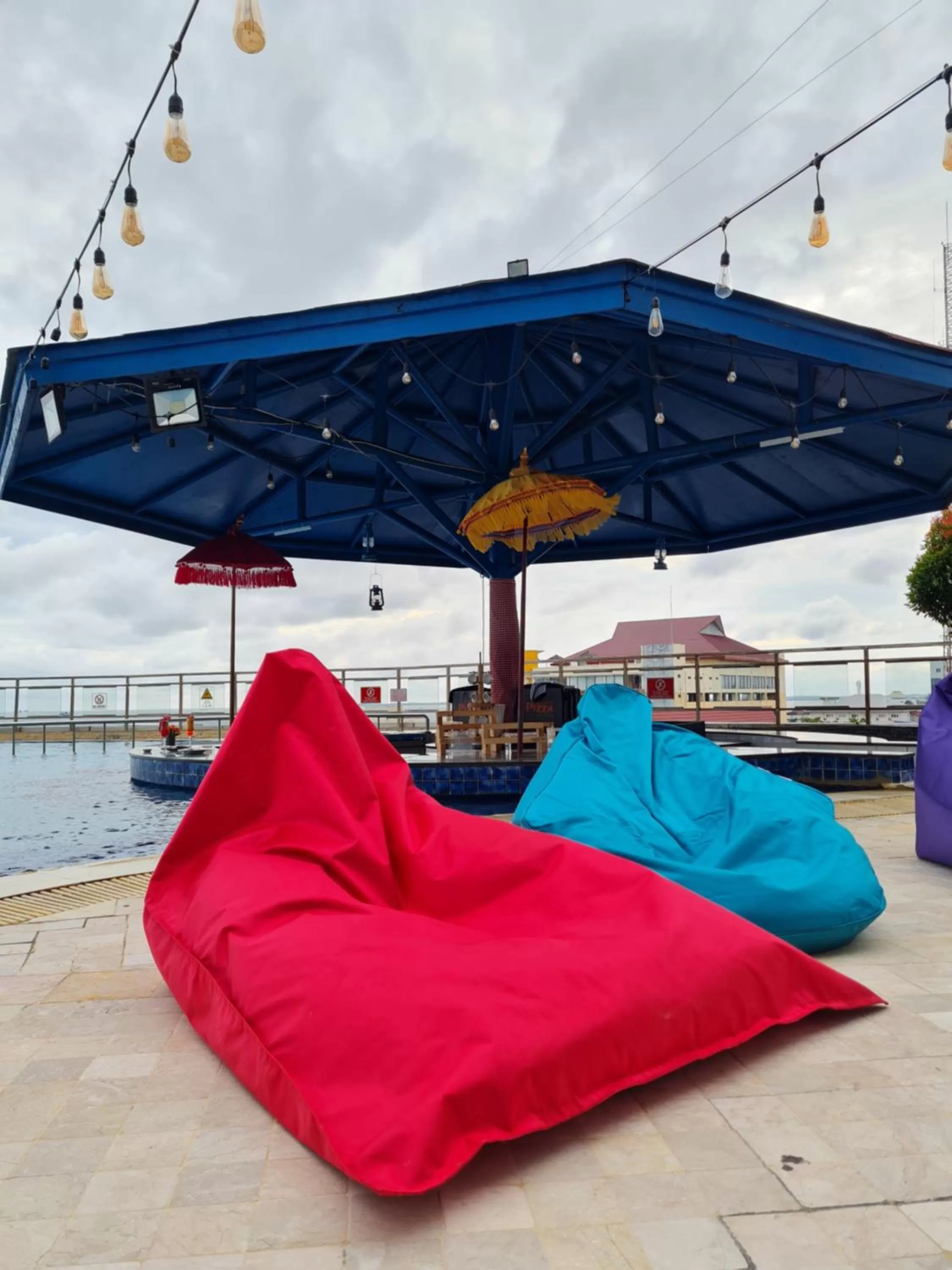 Pool view in Novotel Balikpapan