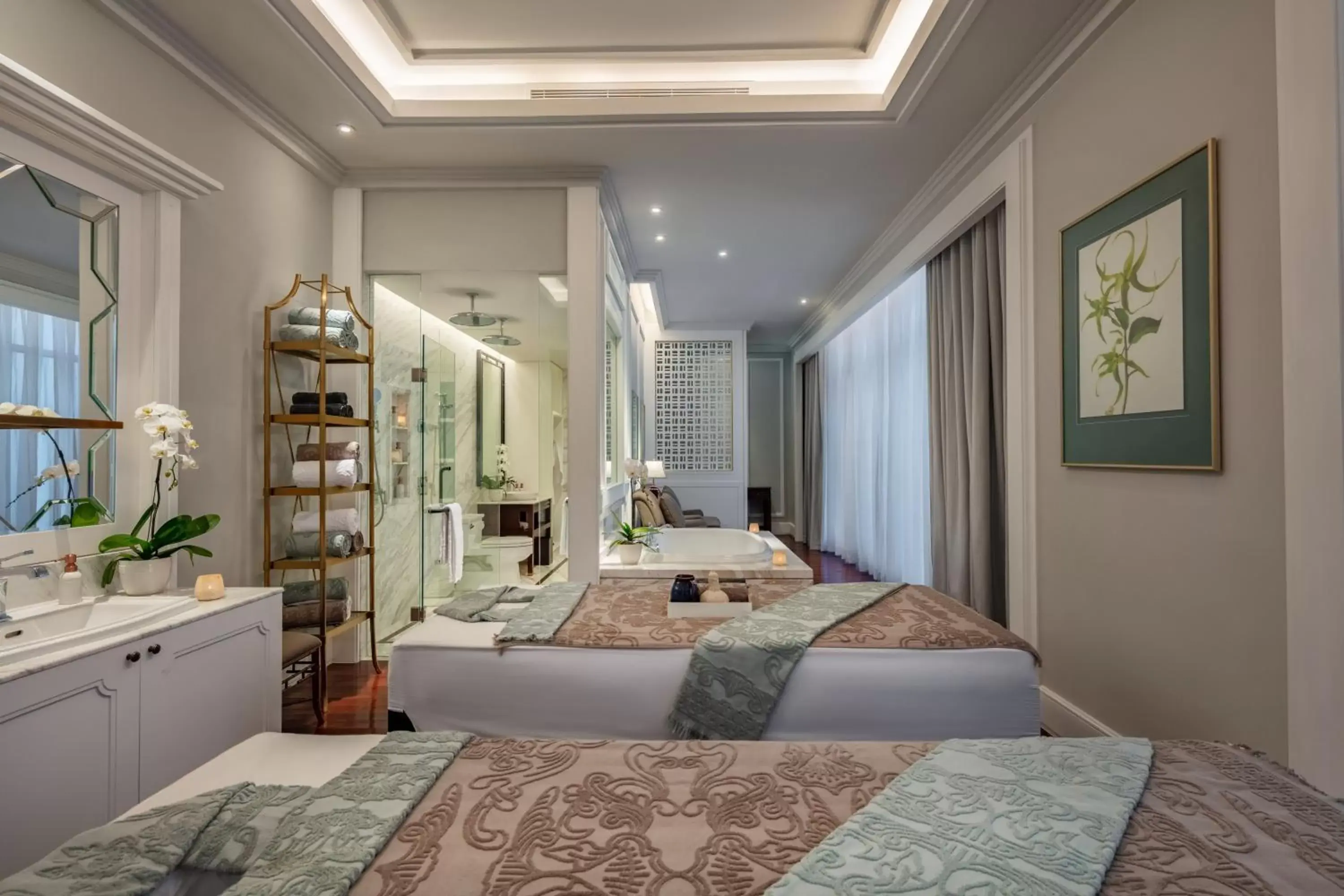 Spa and wellness centre/facilities, Bed in Mia Saigon – Luxury Boutique Hotel