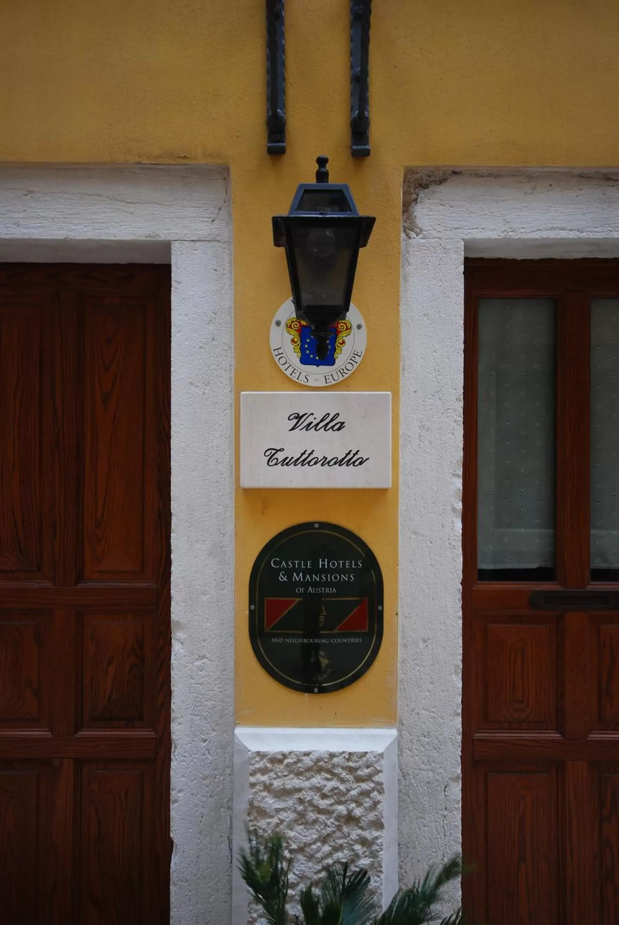 Facade/entrance in Villa Tuttorotto