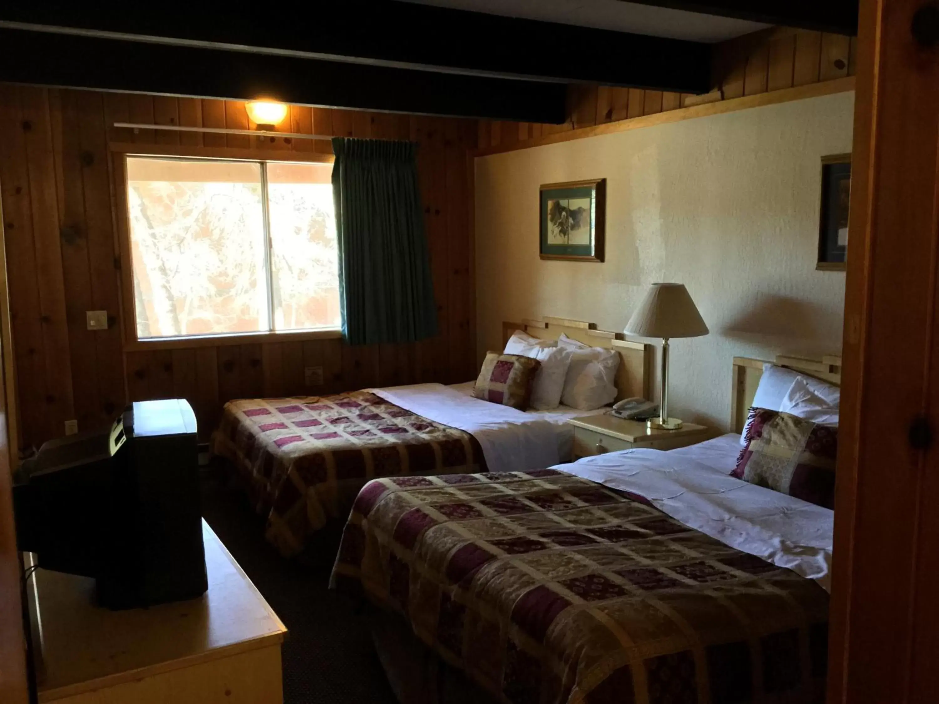 Day, Bed in The Pines Resort & Conference Center