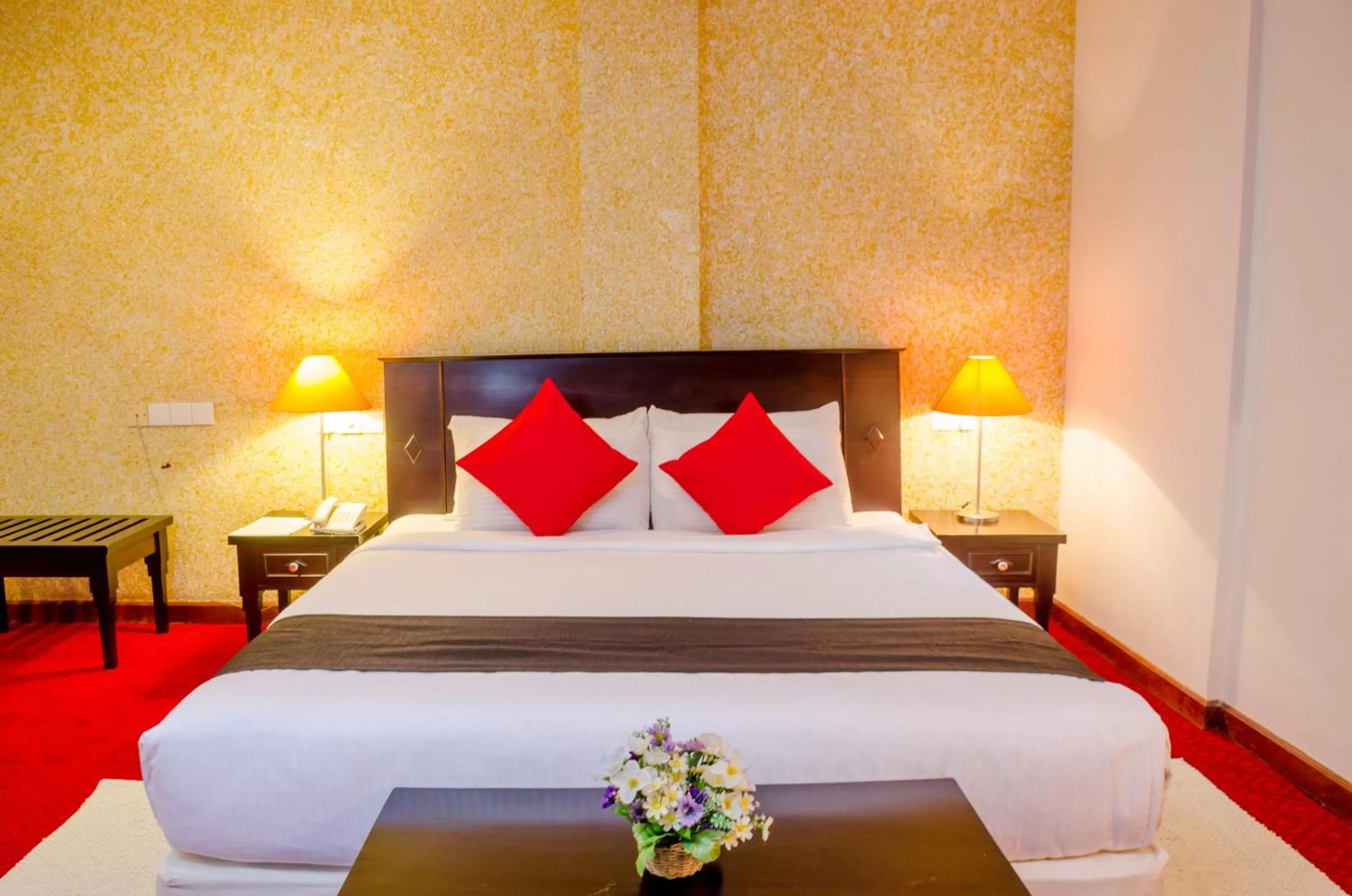 Bedroom, Bed in Opulent River Face Hotel