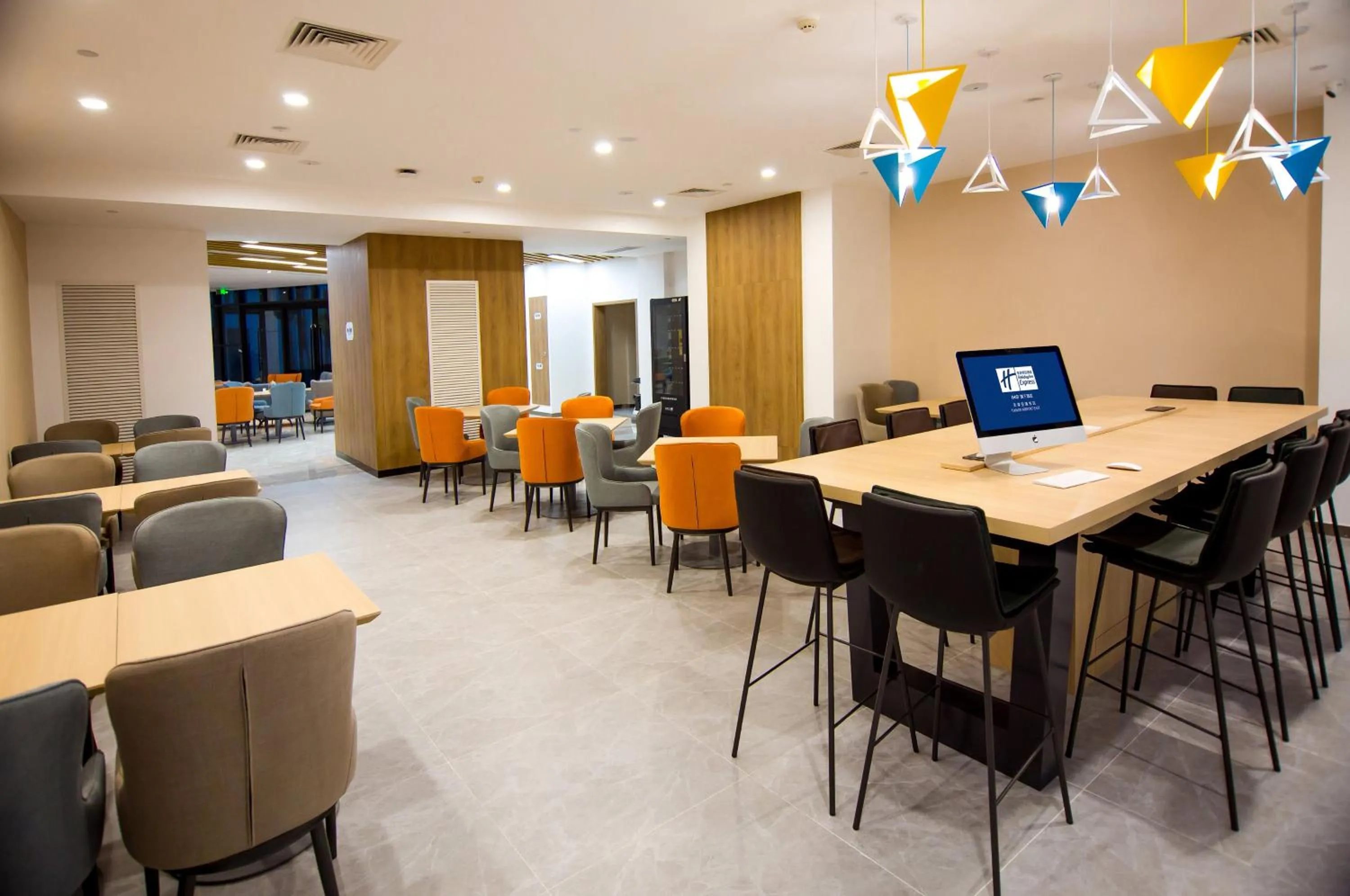 Area and facilities in Holiday Inn Express Tianjin Airport East by IHG