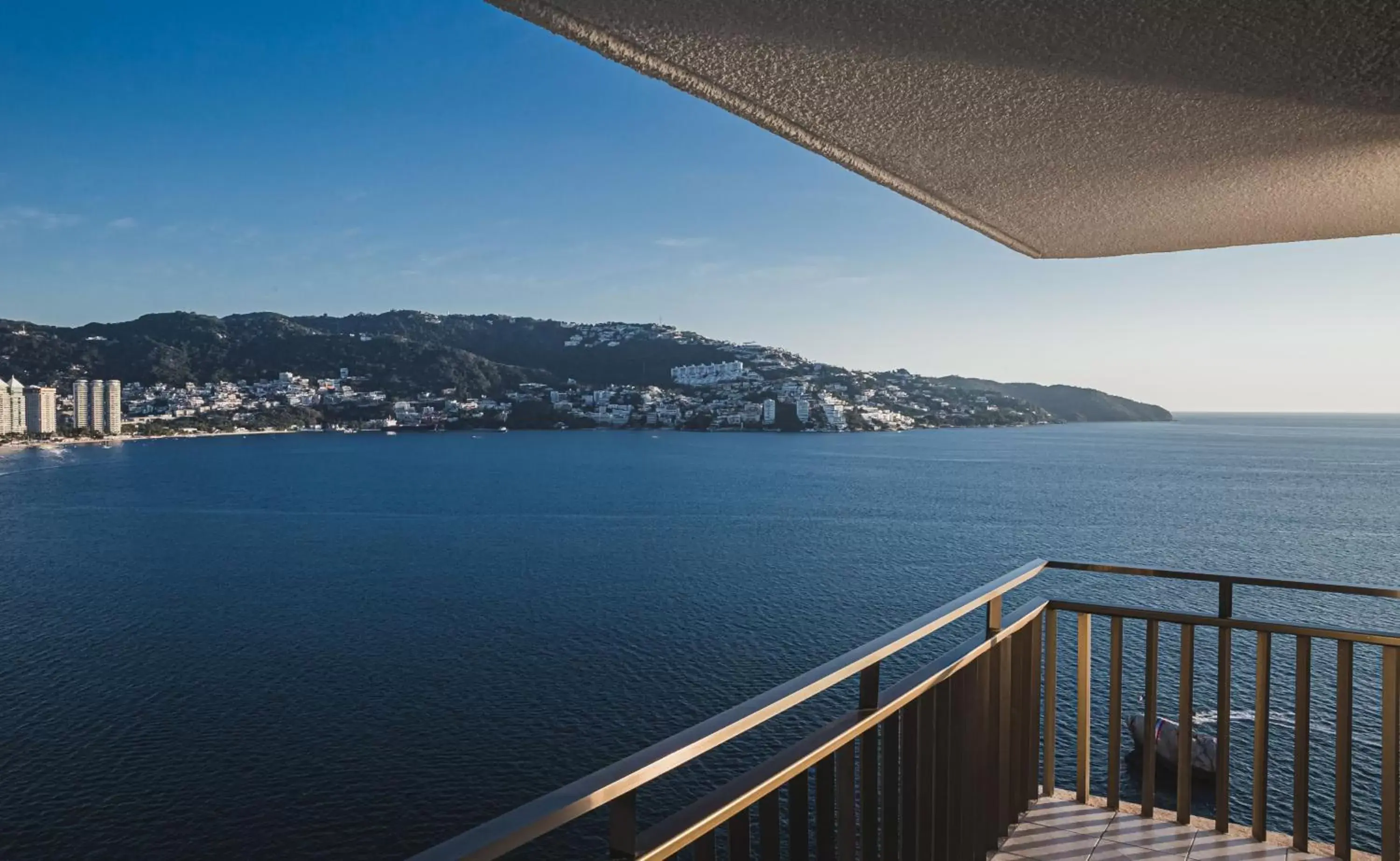 Photo of the whole room in Holiday Inn Resort Acapulco, an IHG Hotel