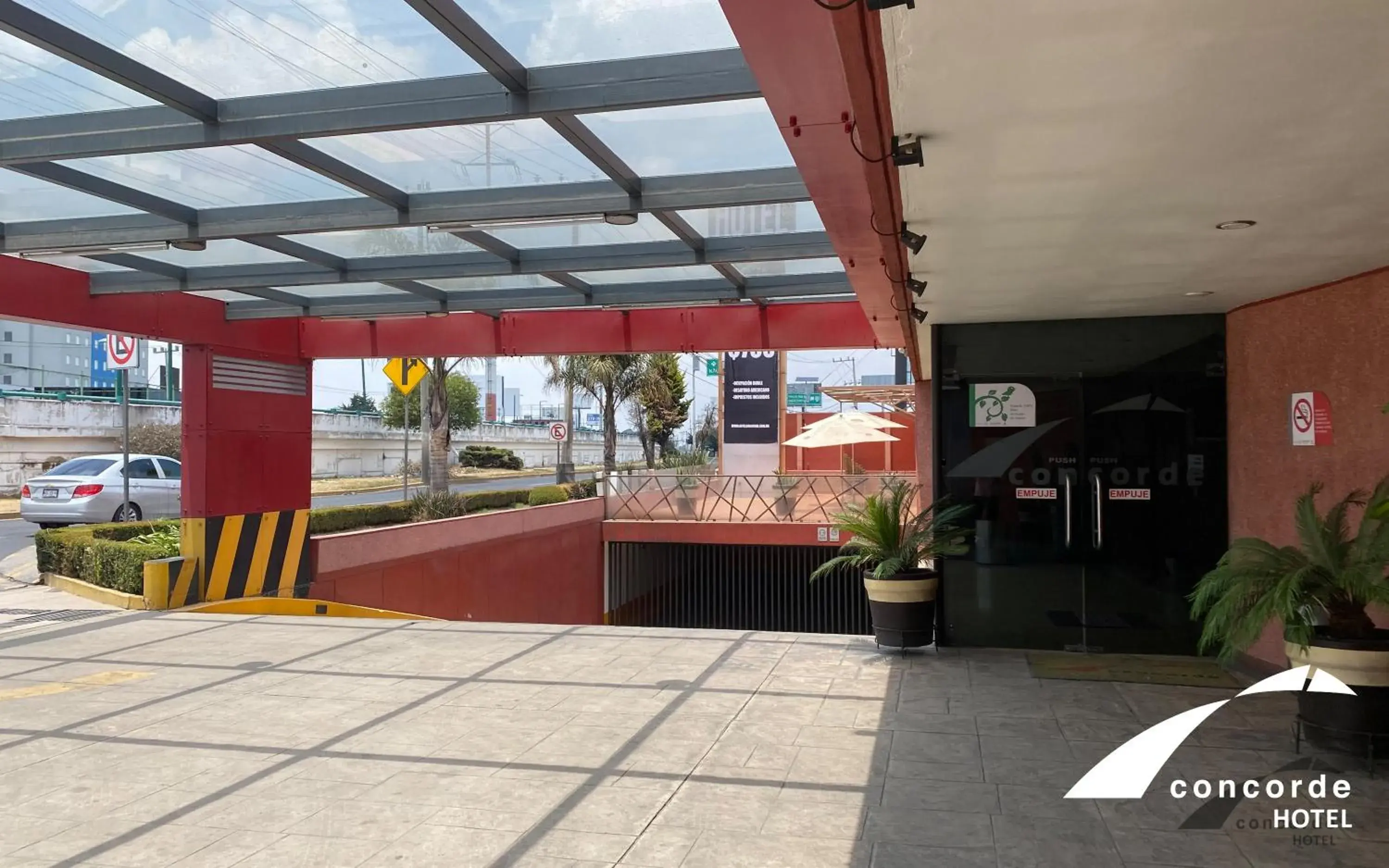 Facade/entrance in Hotel Concorde Toluca Facade/entrance in Hotel Concorde Toluca