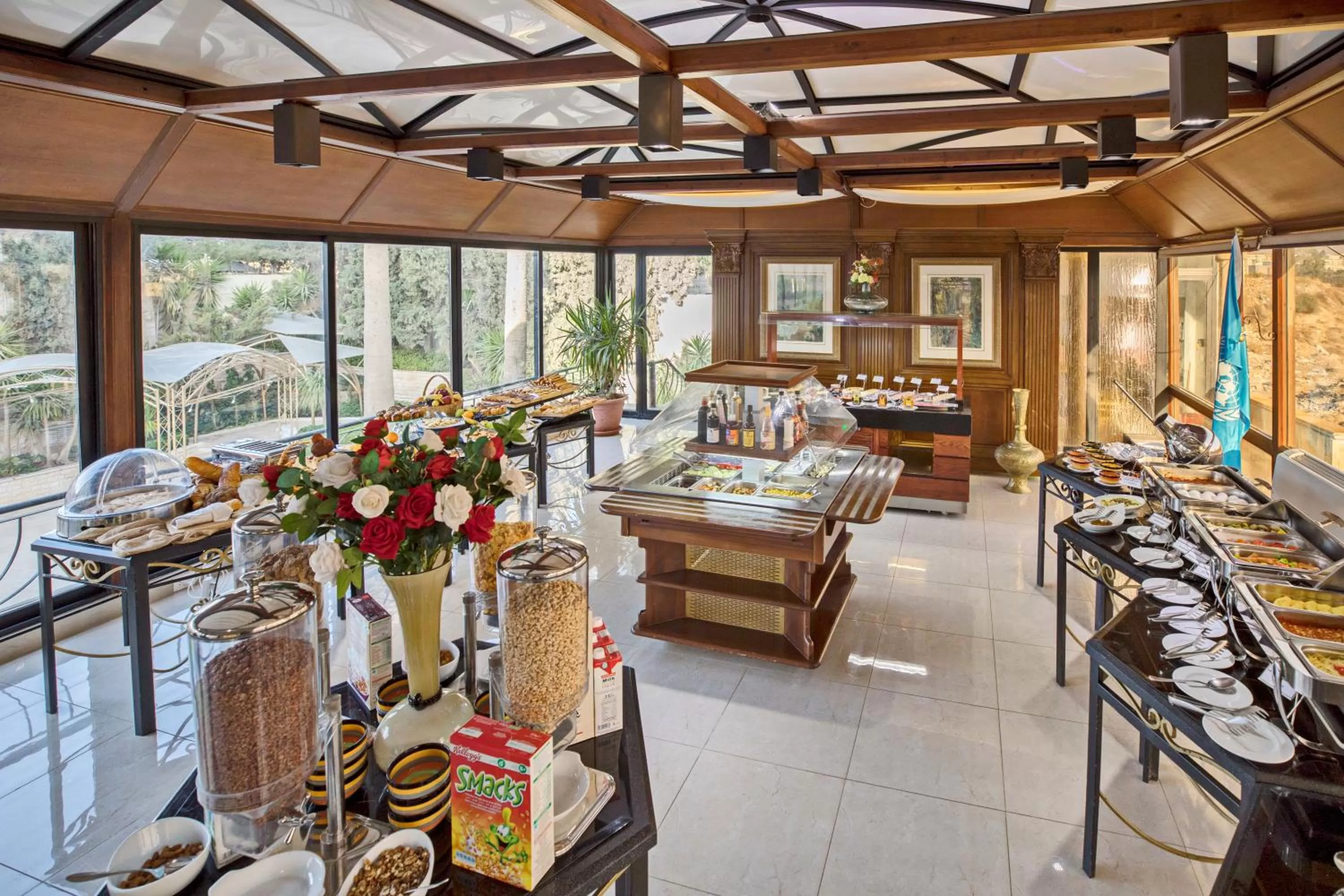 Buffet breakfast in Amman International Hotel