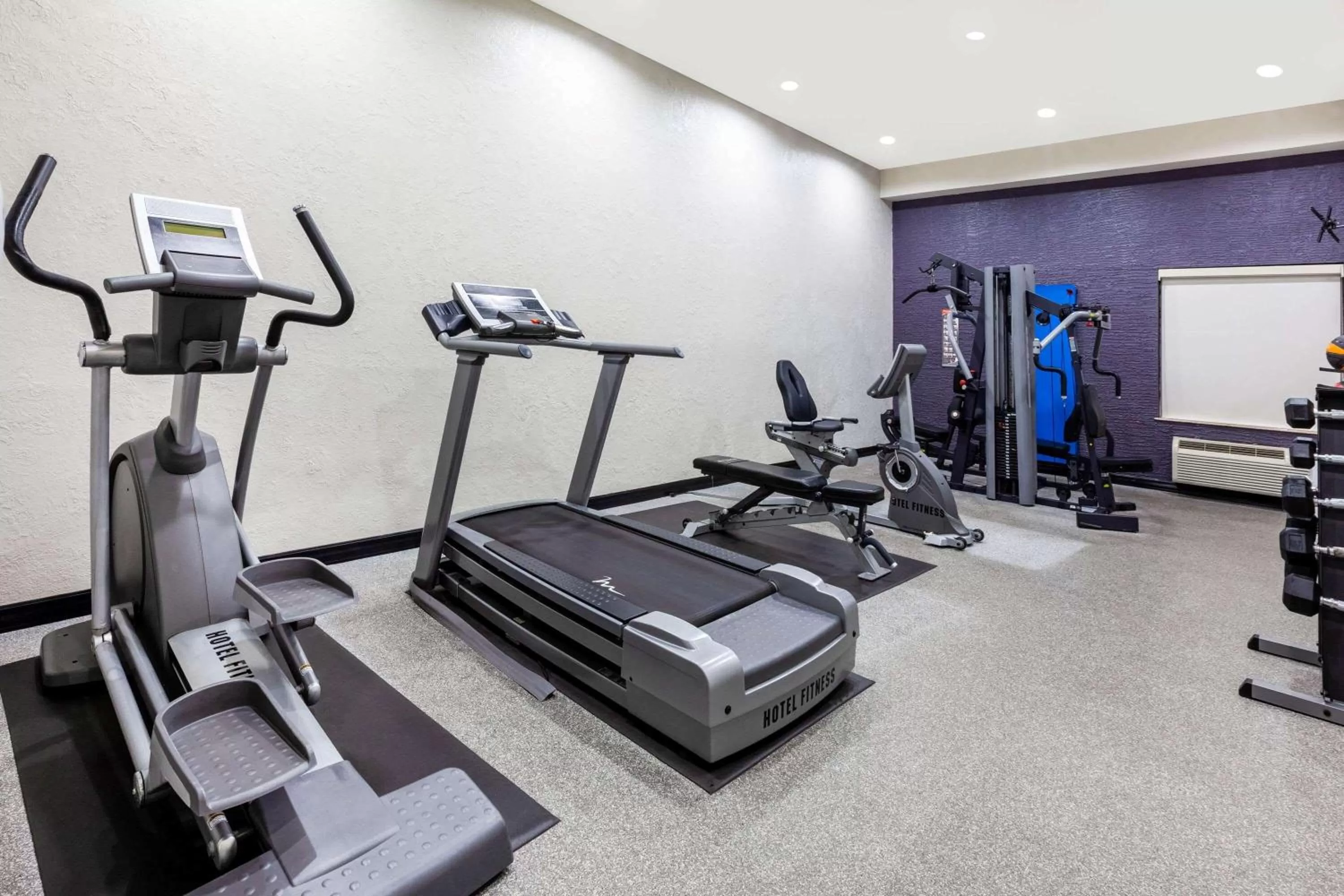 Fitness centre/facilities in La Quinta by Wyndham Lumberton