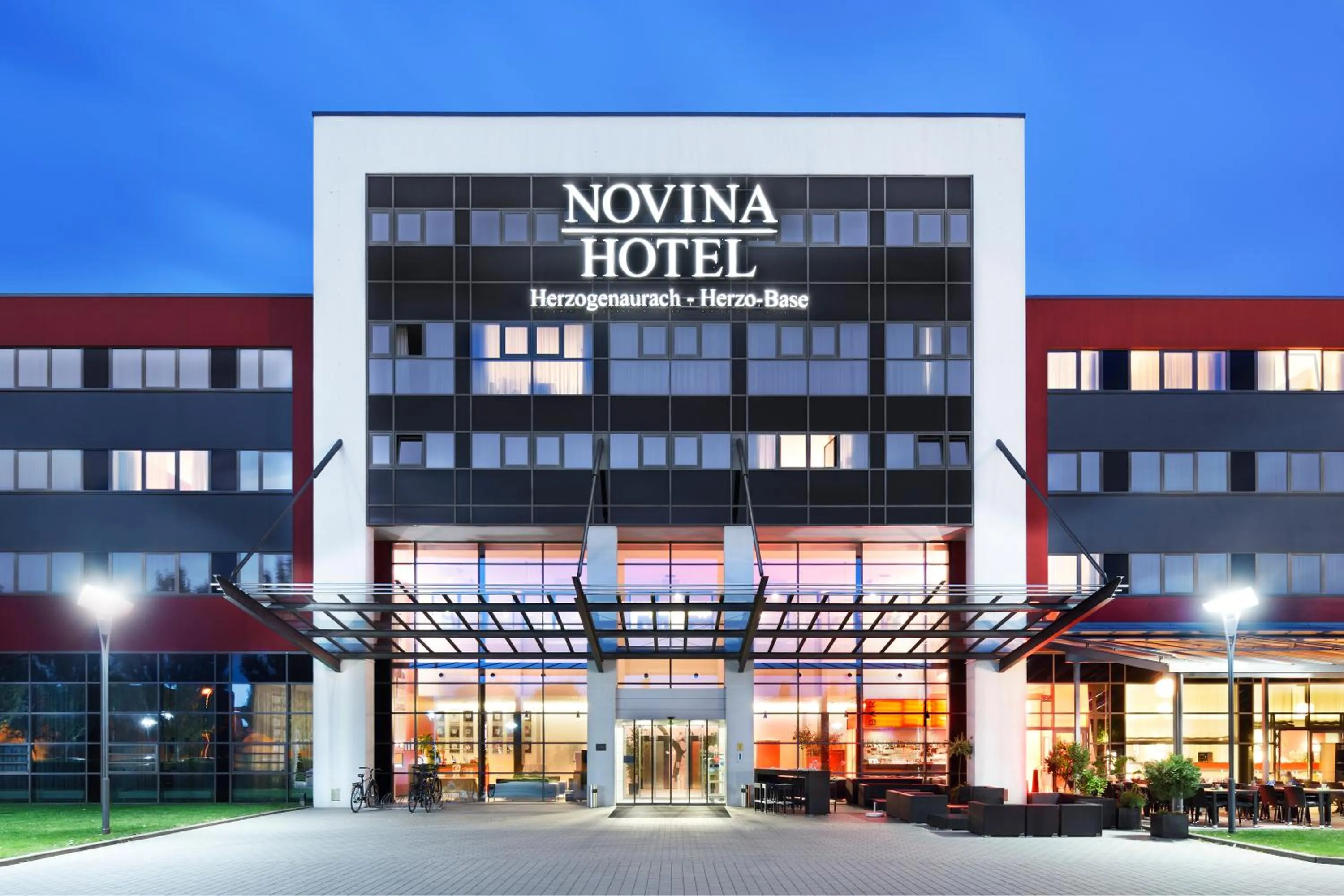 Property building in Novina Hotel Herzogenaurach Herzo-Base