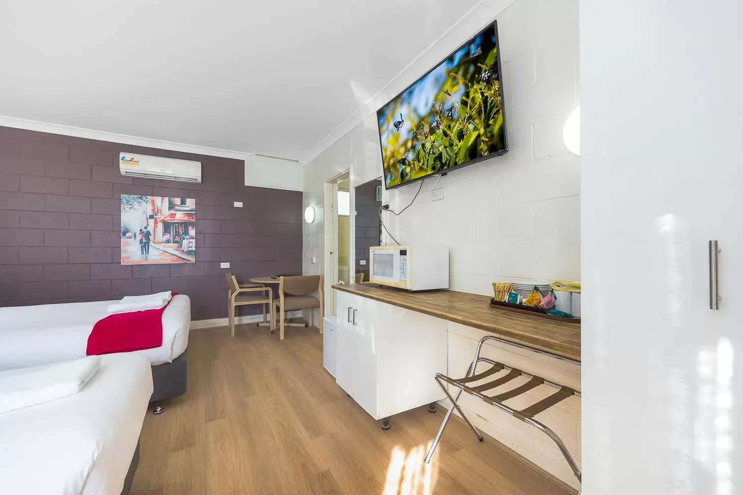 Plainsman Motel Plainsman Motel