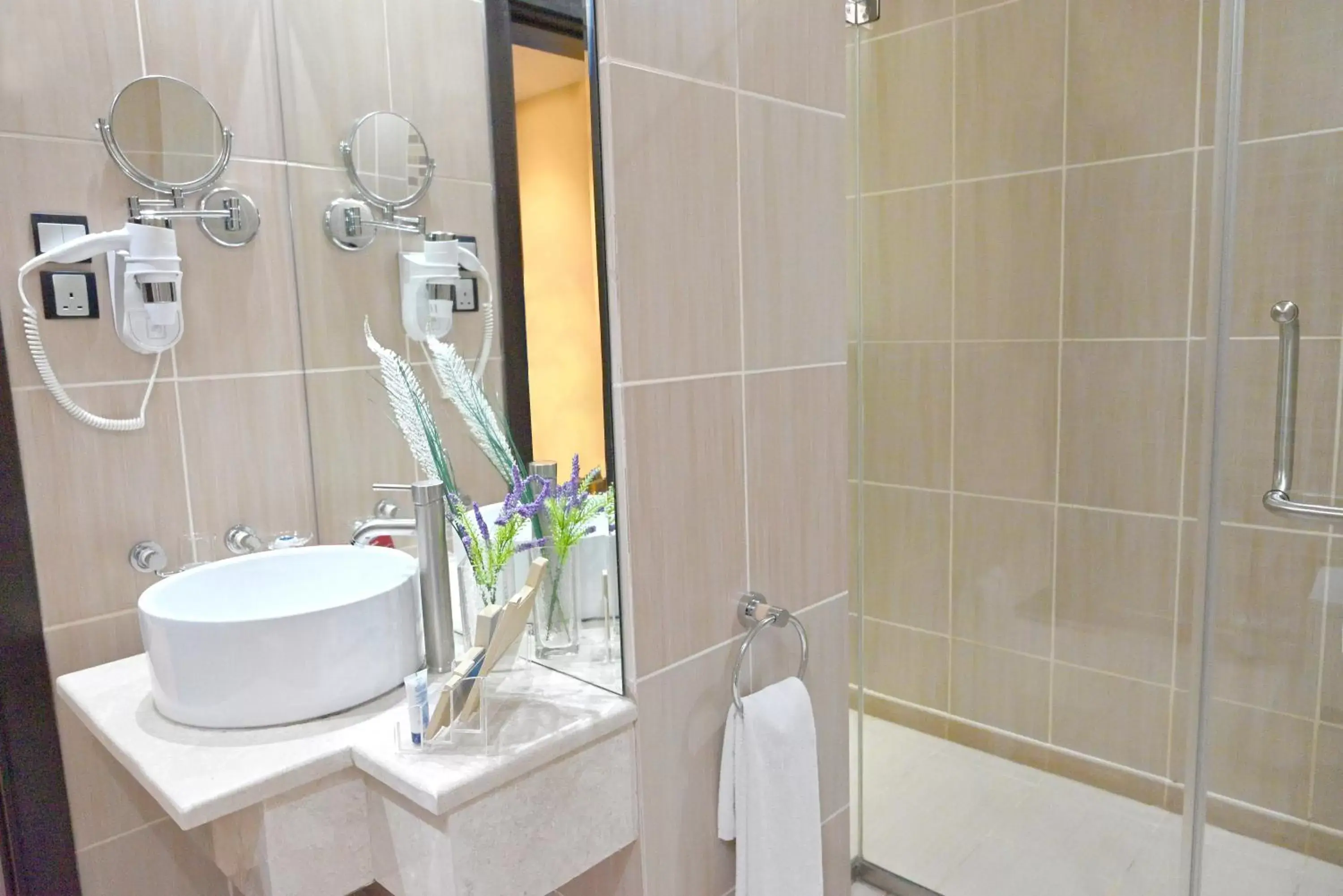 Bathroom in Q Suites Jeddah by EWA - Managed by HMH