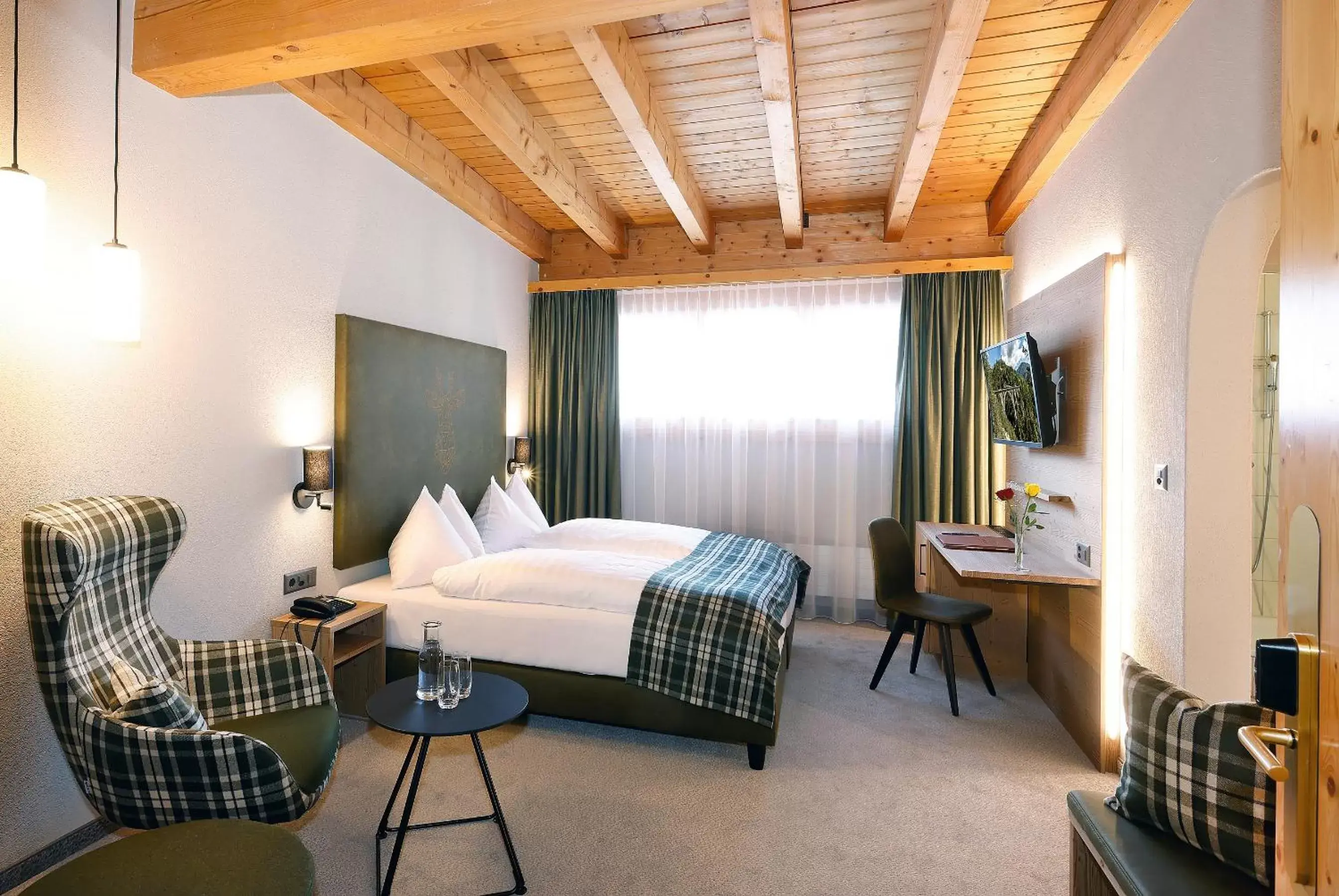 Photo of the whole room, Bed in Silvretta Parkhotel