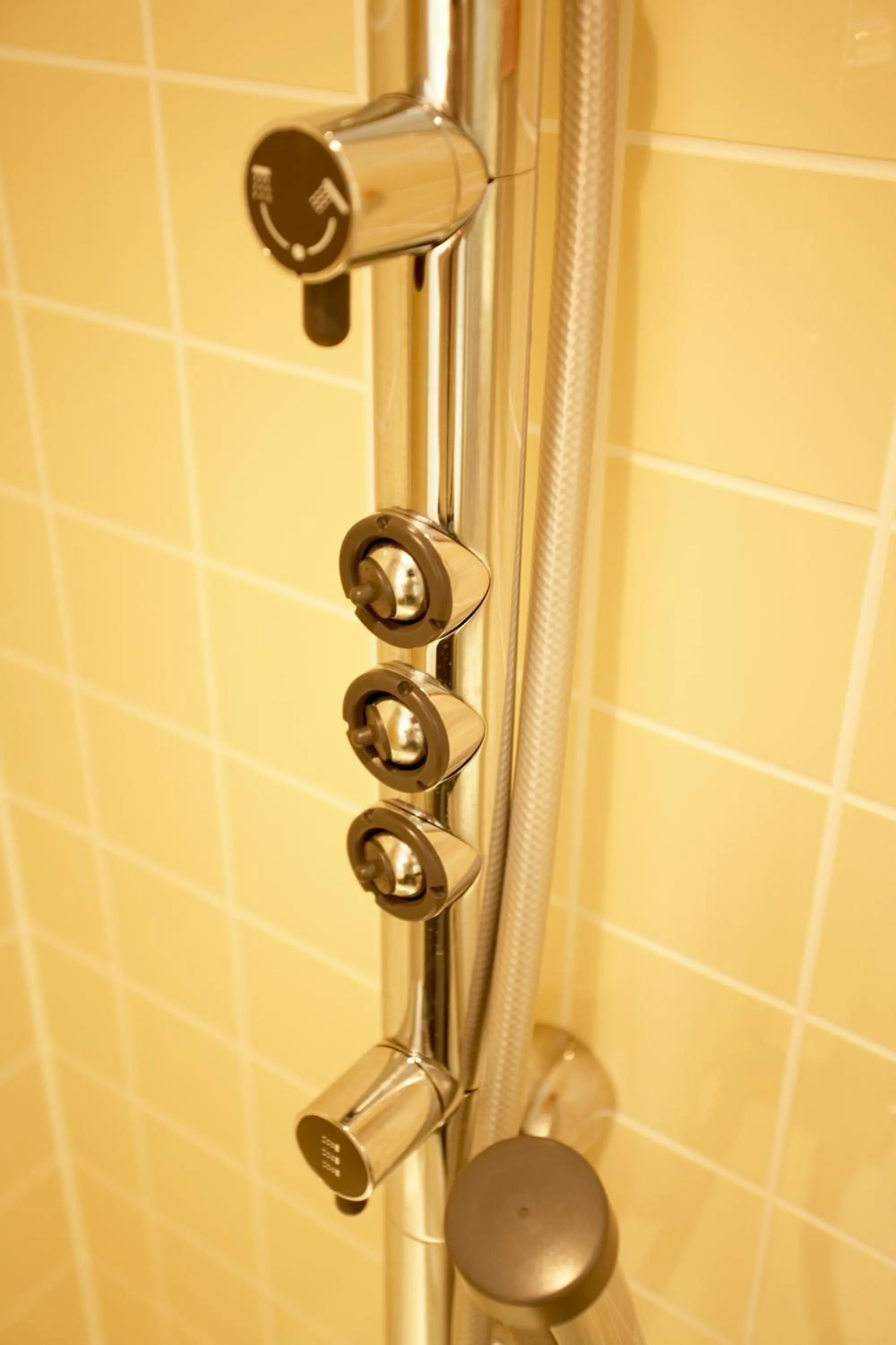 Bathroom in the b akasaka