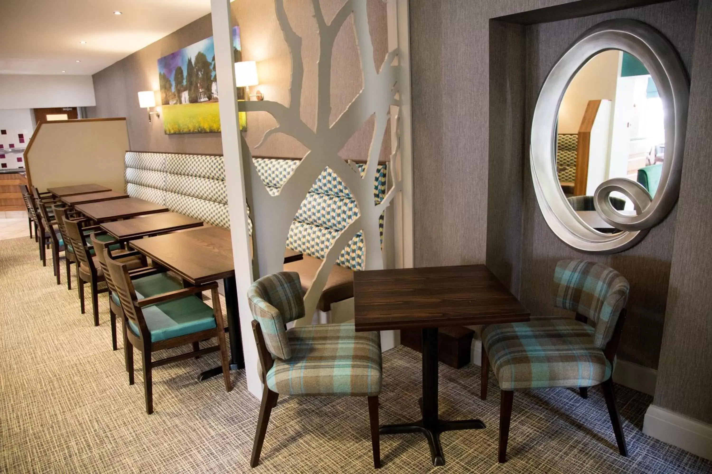 Lounge or bar in Best Western Plus Ullesthorpe Court Hotel & Golf Club