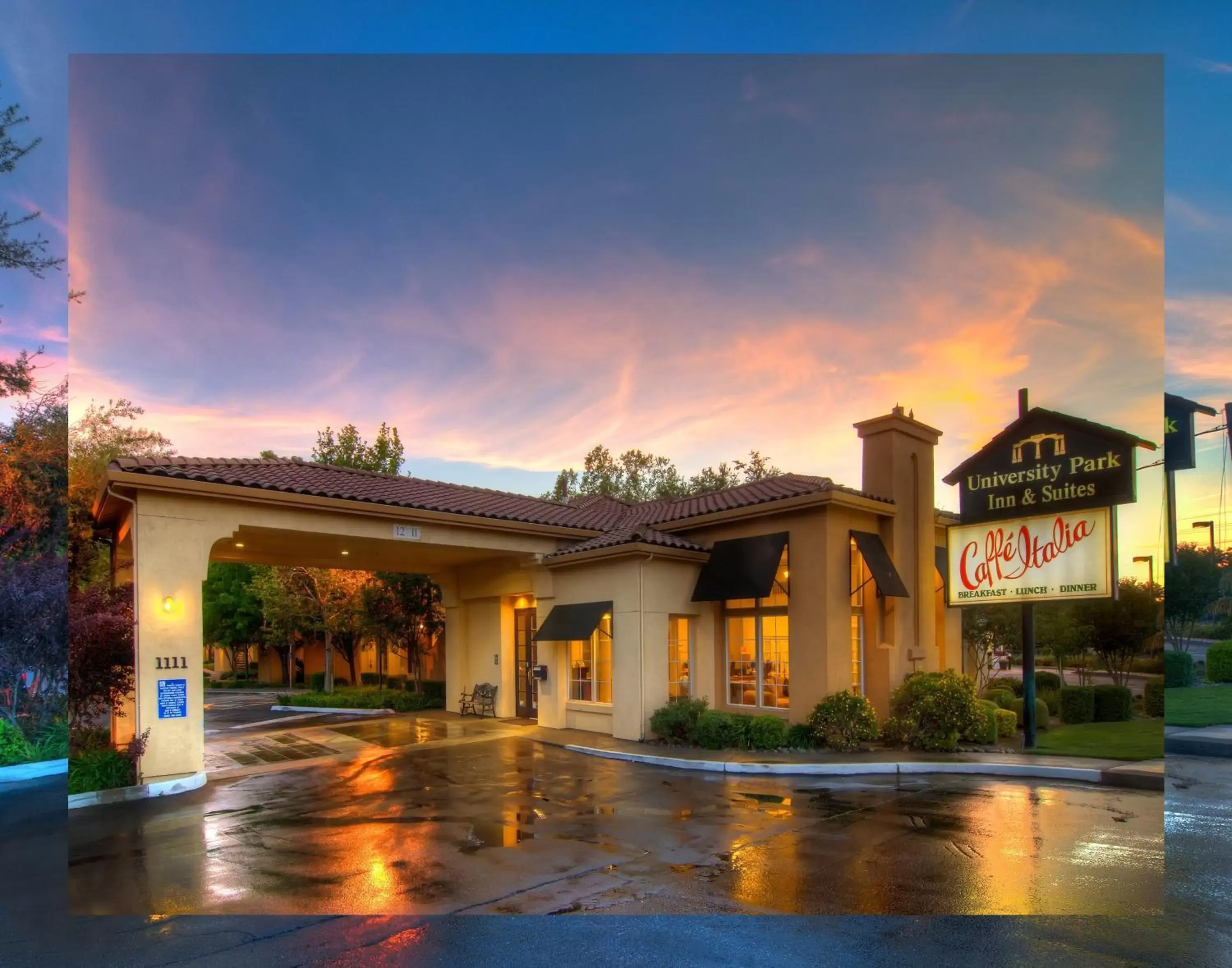 Facade/entrance, Property Building in University Park Inn & Suites