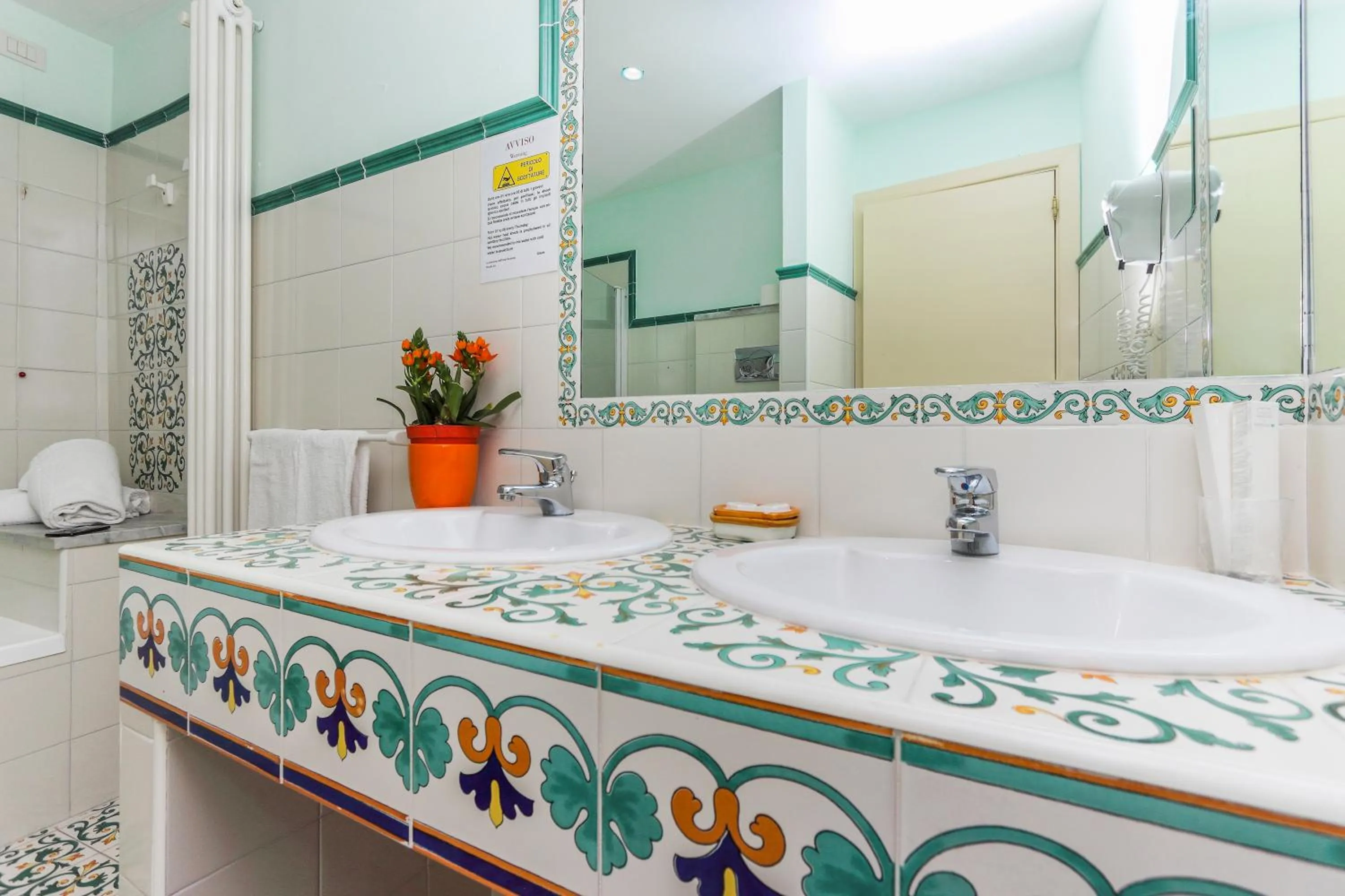 Bathroom in Hotel Bonadies