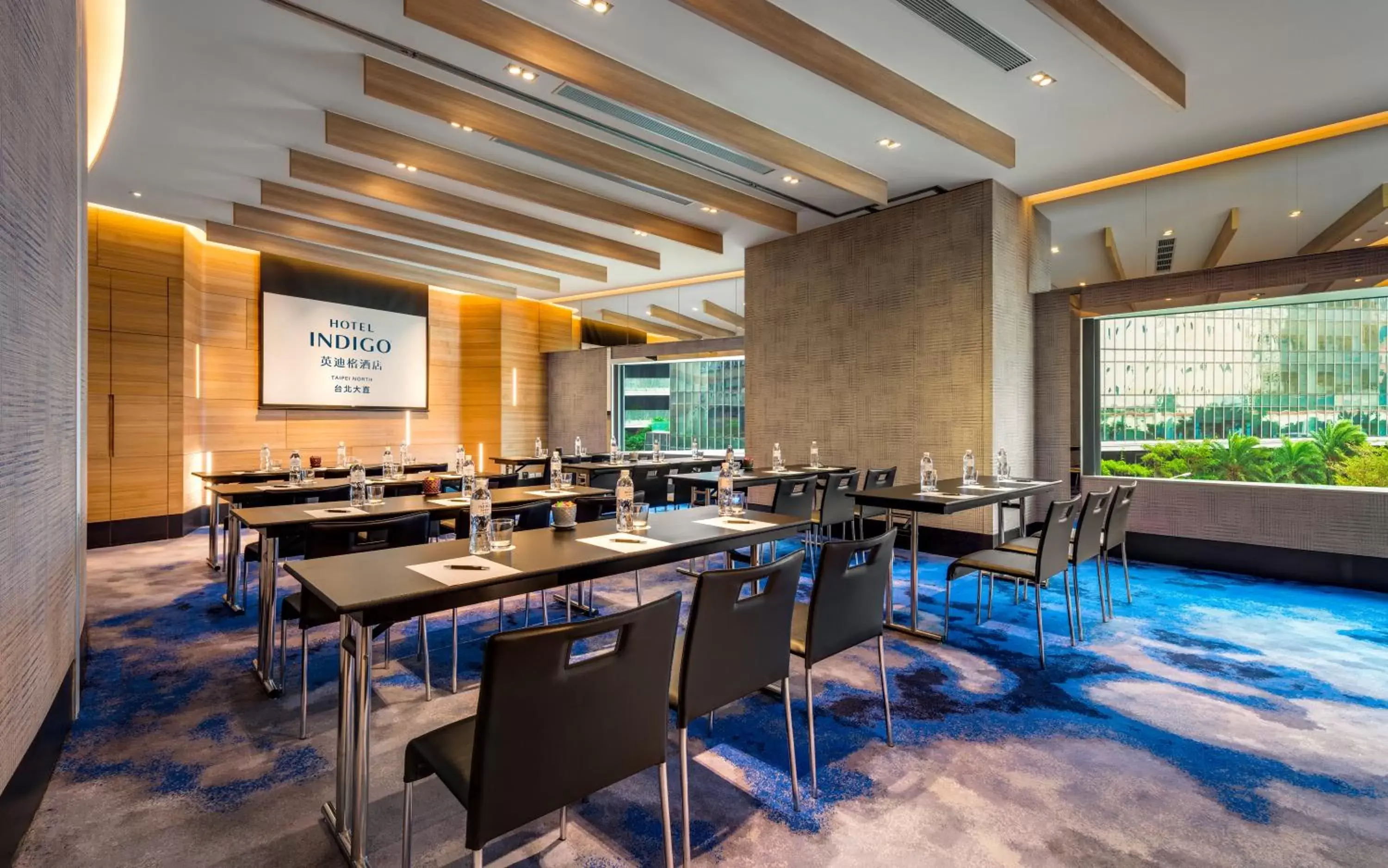 Business facilities, Restaurant/Places to Eat in Hotel Indigo Taipei North, an IHG Hotel