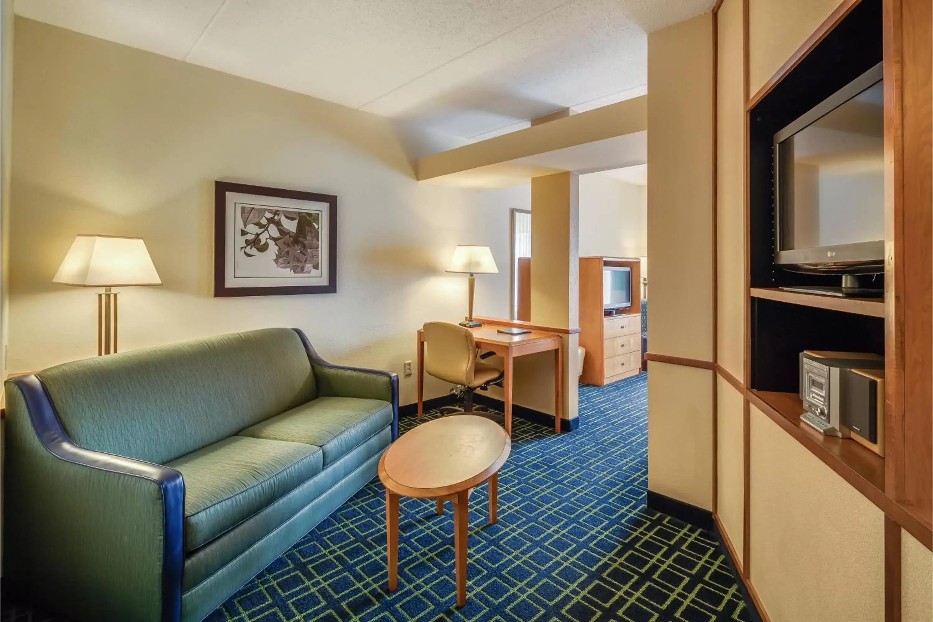 Photo of the whole room, Seating Area in Fairfield Inn and Suites Jacksonville Beach