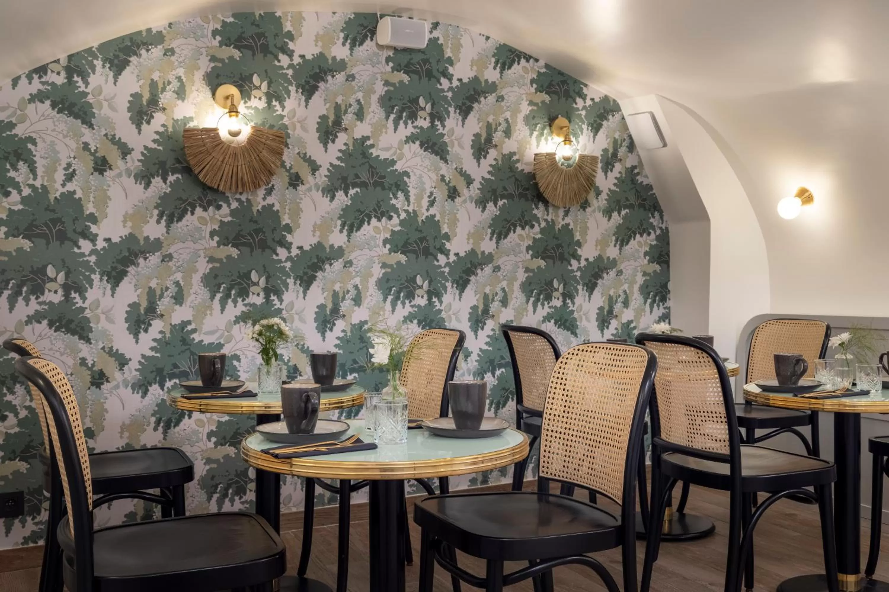 Breakfast, Restaurant/Places to Eat in Hotel Bloum