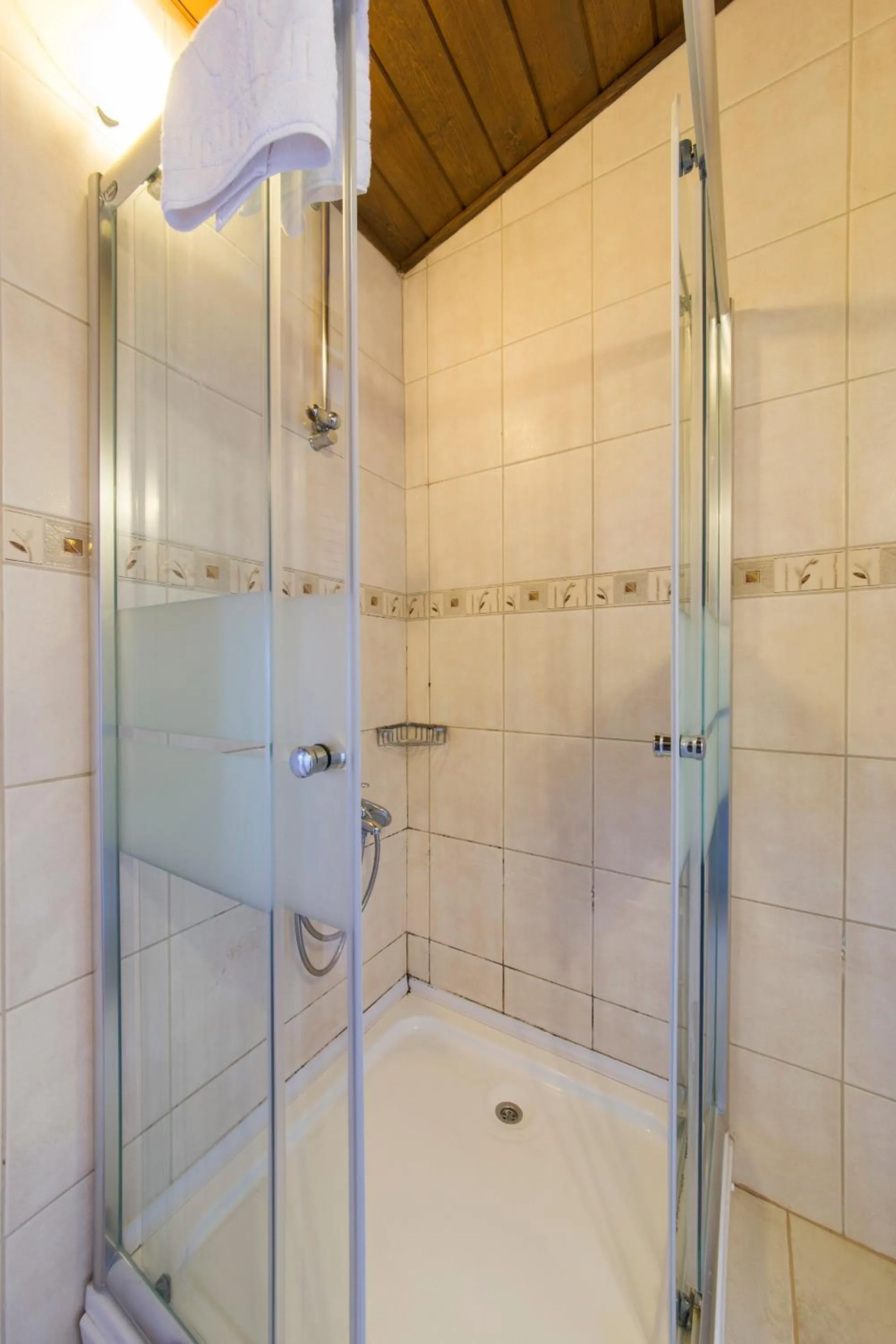 Shower in Deniz Houses