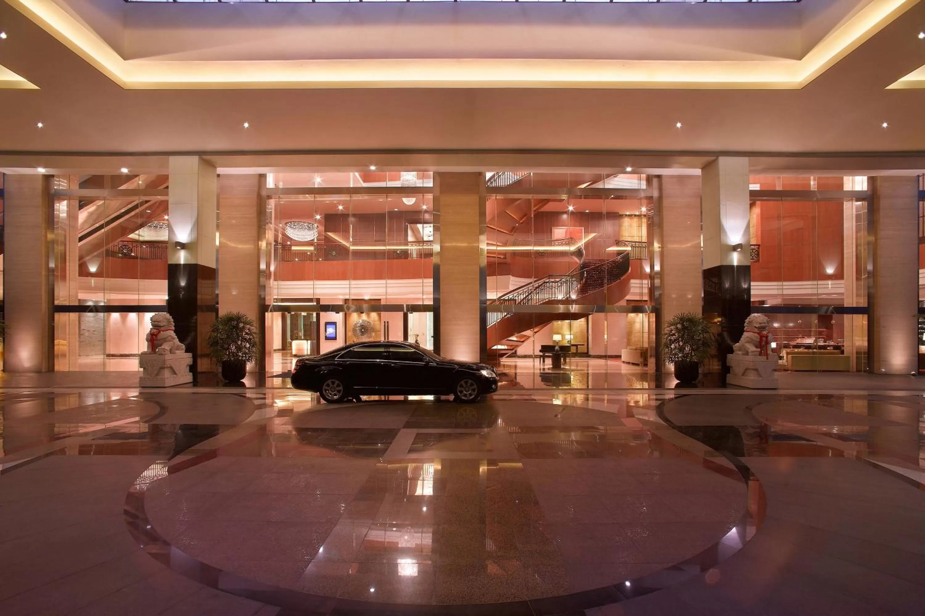 Restaurant/places to eat in JW Marriott Hotel Medan