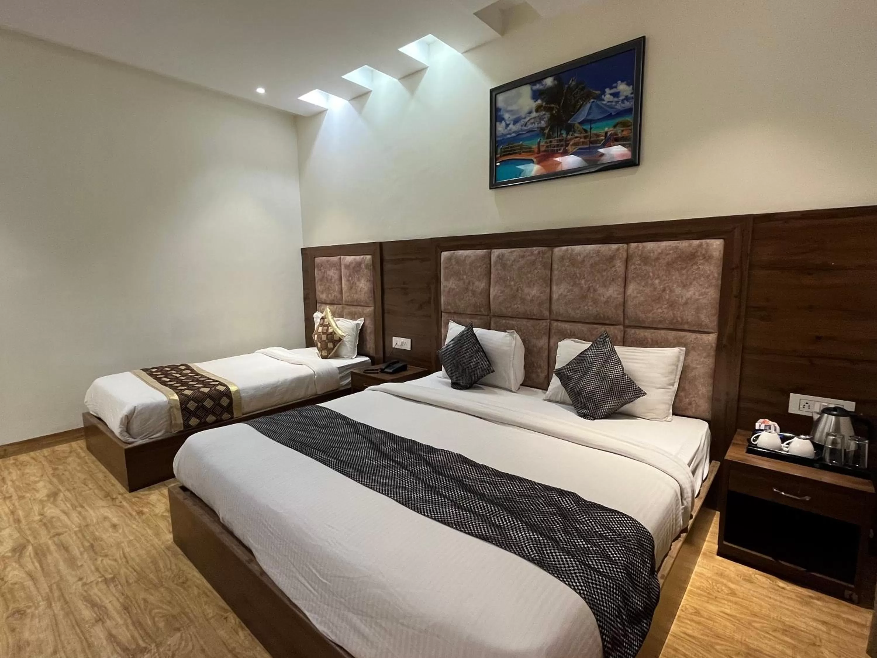 Bed in Hotel Exotic - 5 min walk from Golden Temple