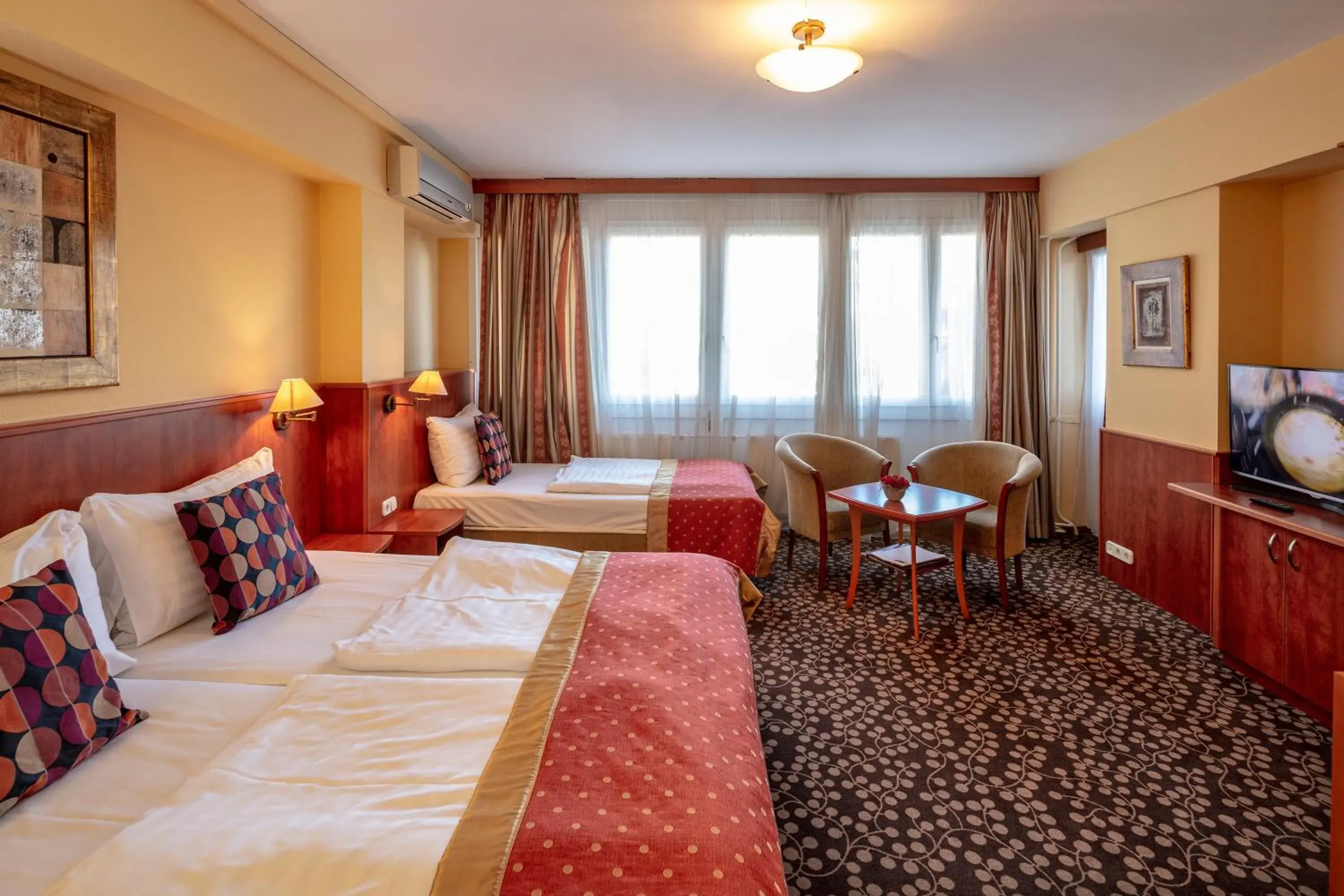 Living room, Seating Area in Hotel Charles