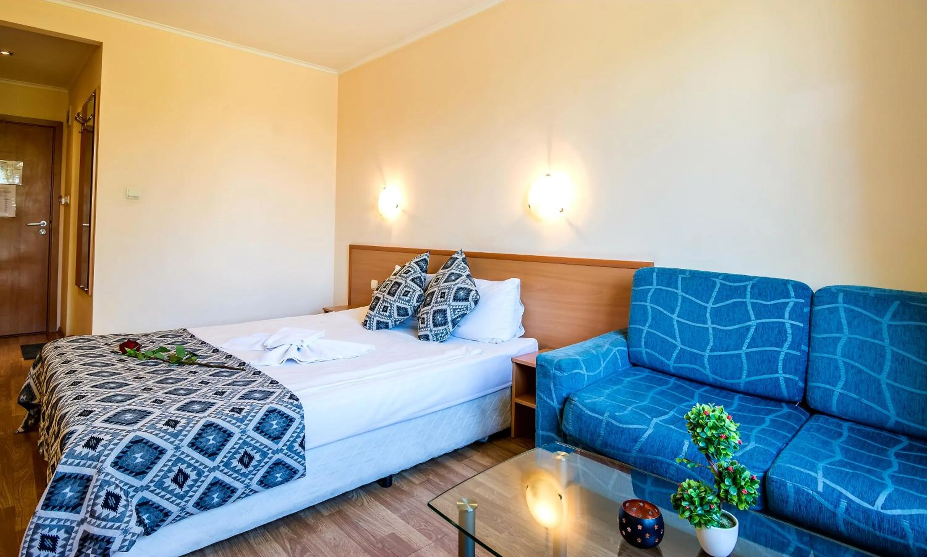 Bed in Family Hotel Dalis