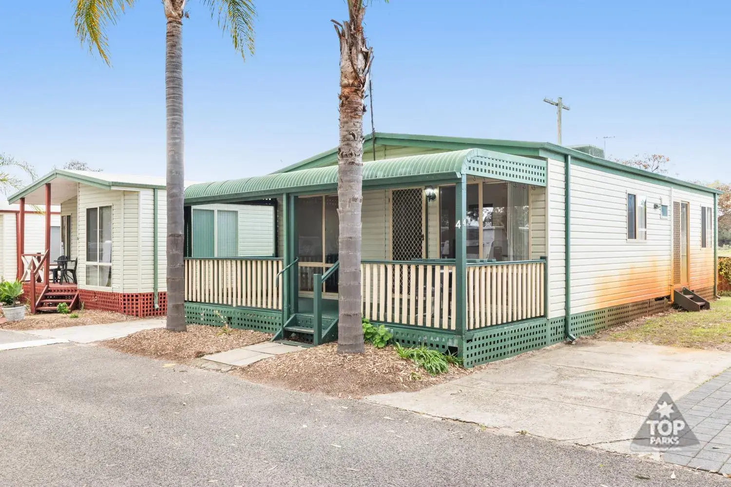 Property Building in Central Caravan Park