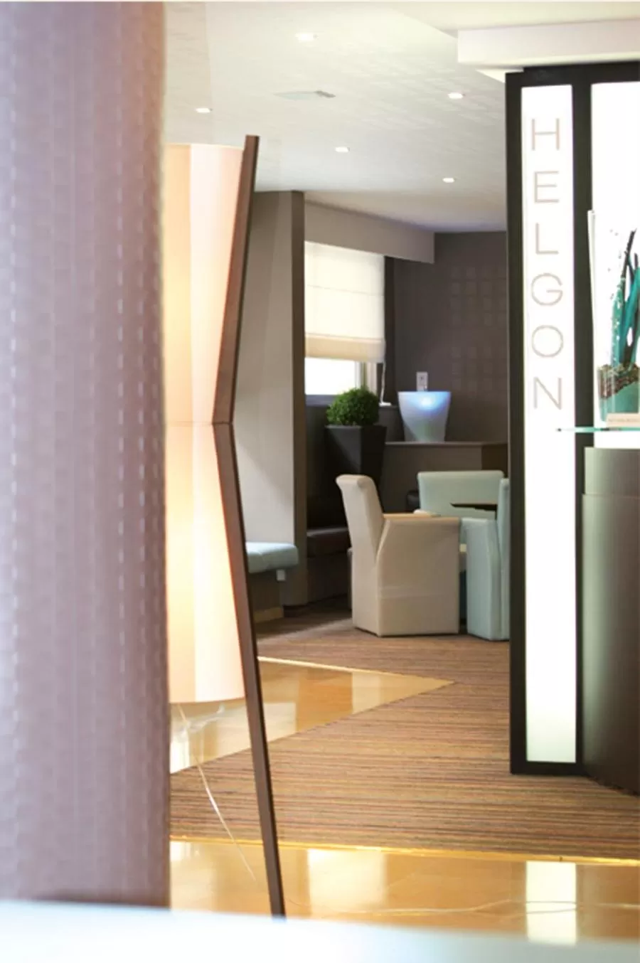 Communal lounge/ TV room in Helgon Hotel - Lourdes Pyrénées