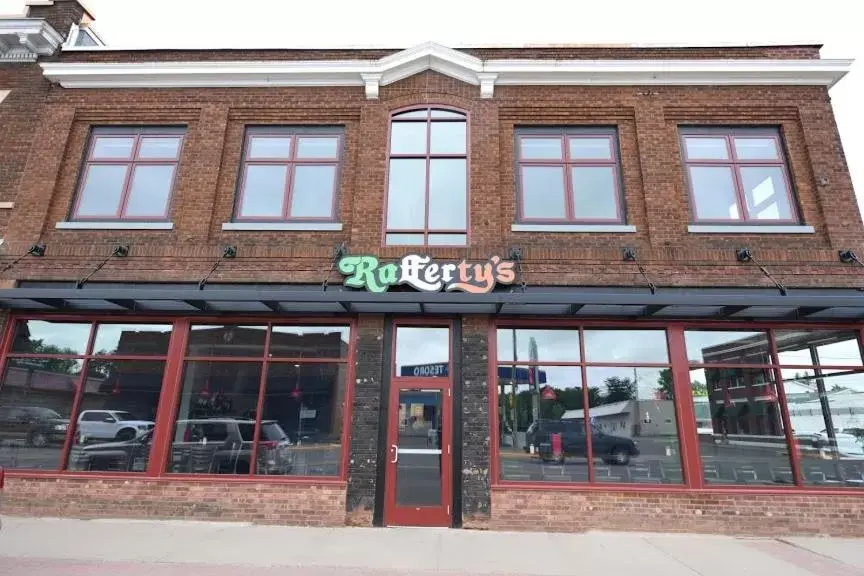 Restaurant/places to eat, Property Building in Crosby Lofts