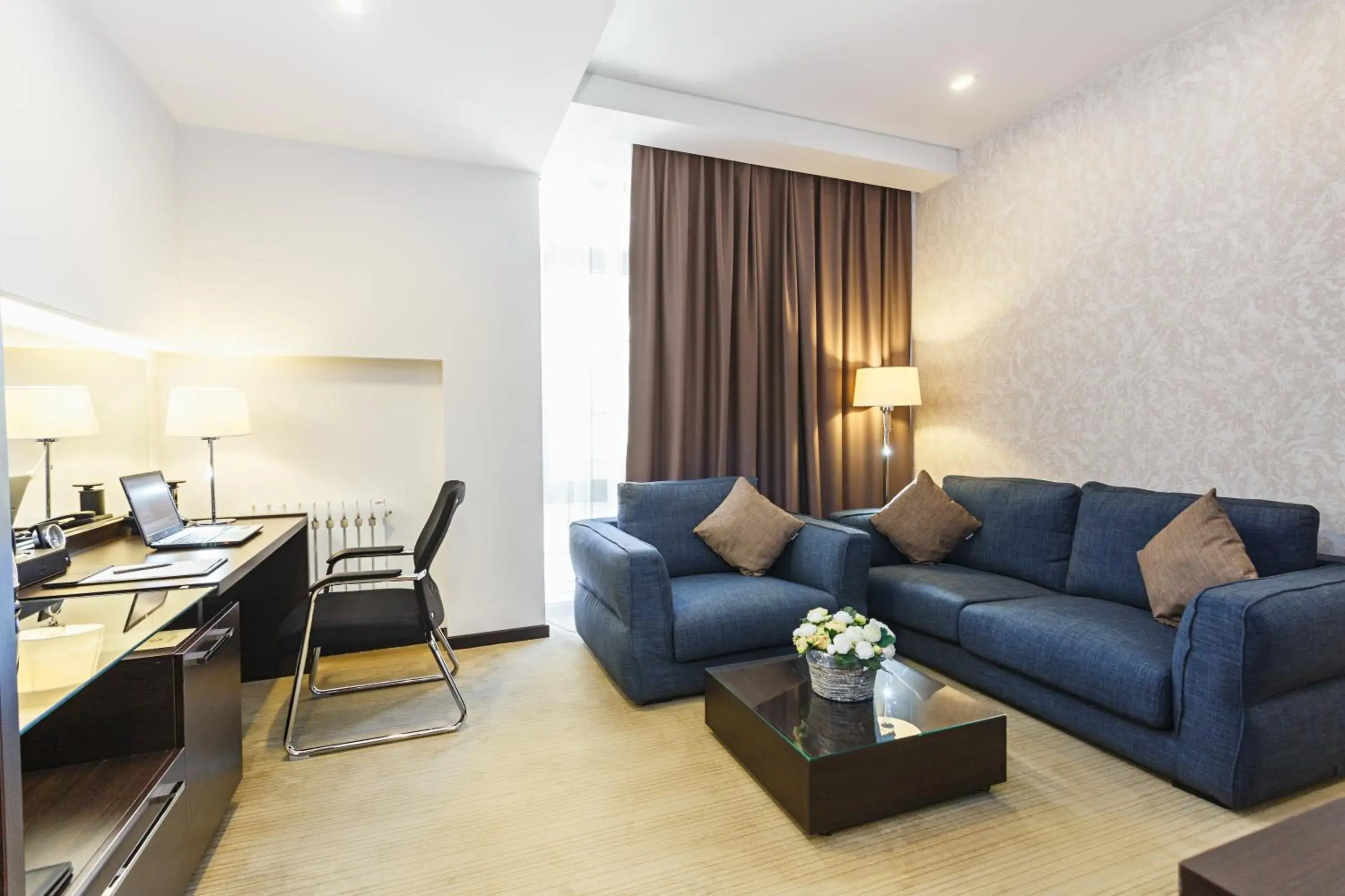 Living room, Seating Area in Solutel Hotel