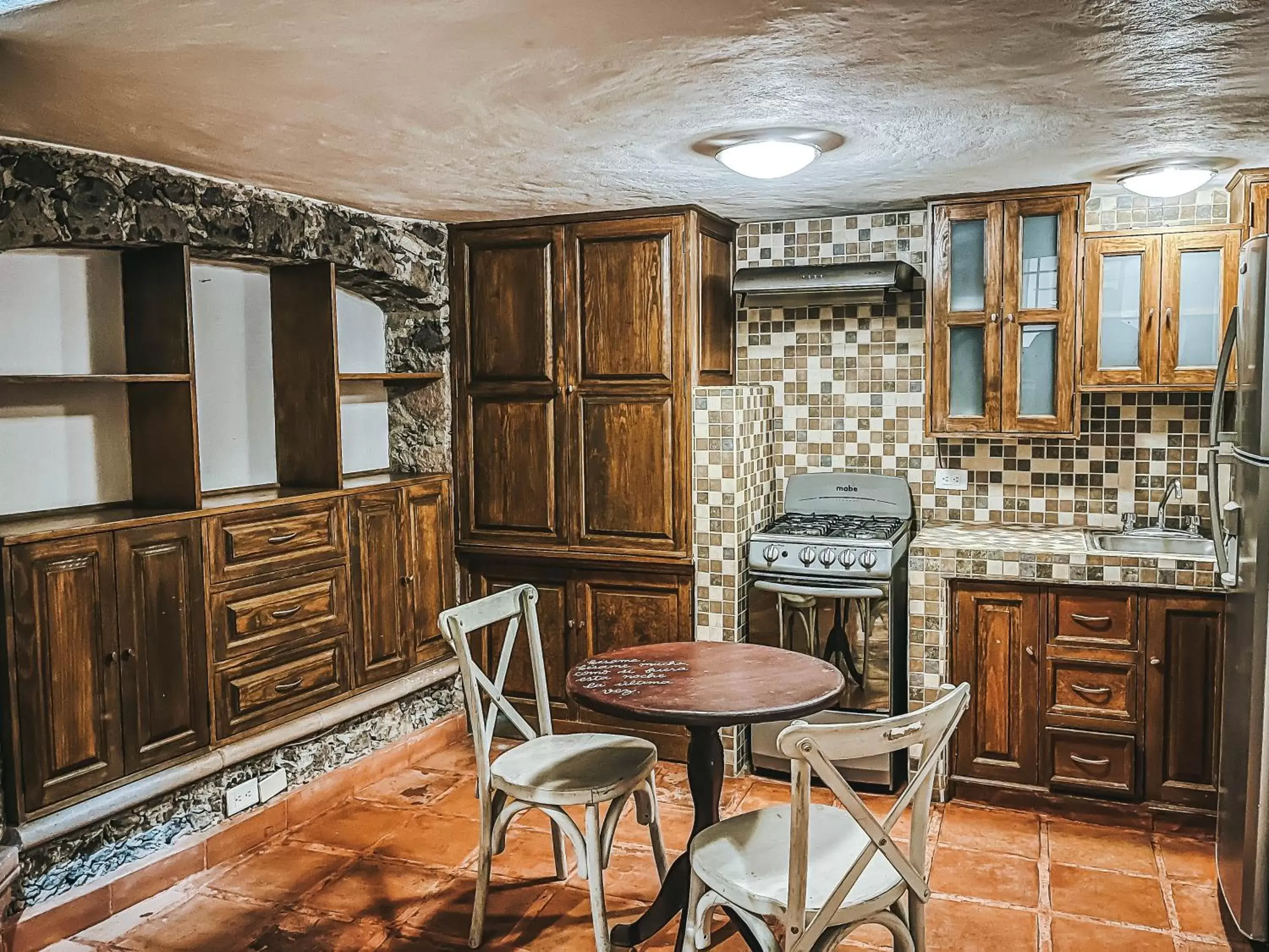 Kitchen or kitchenette, Dining Area in Hotel Maria Isabela