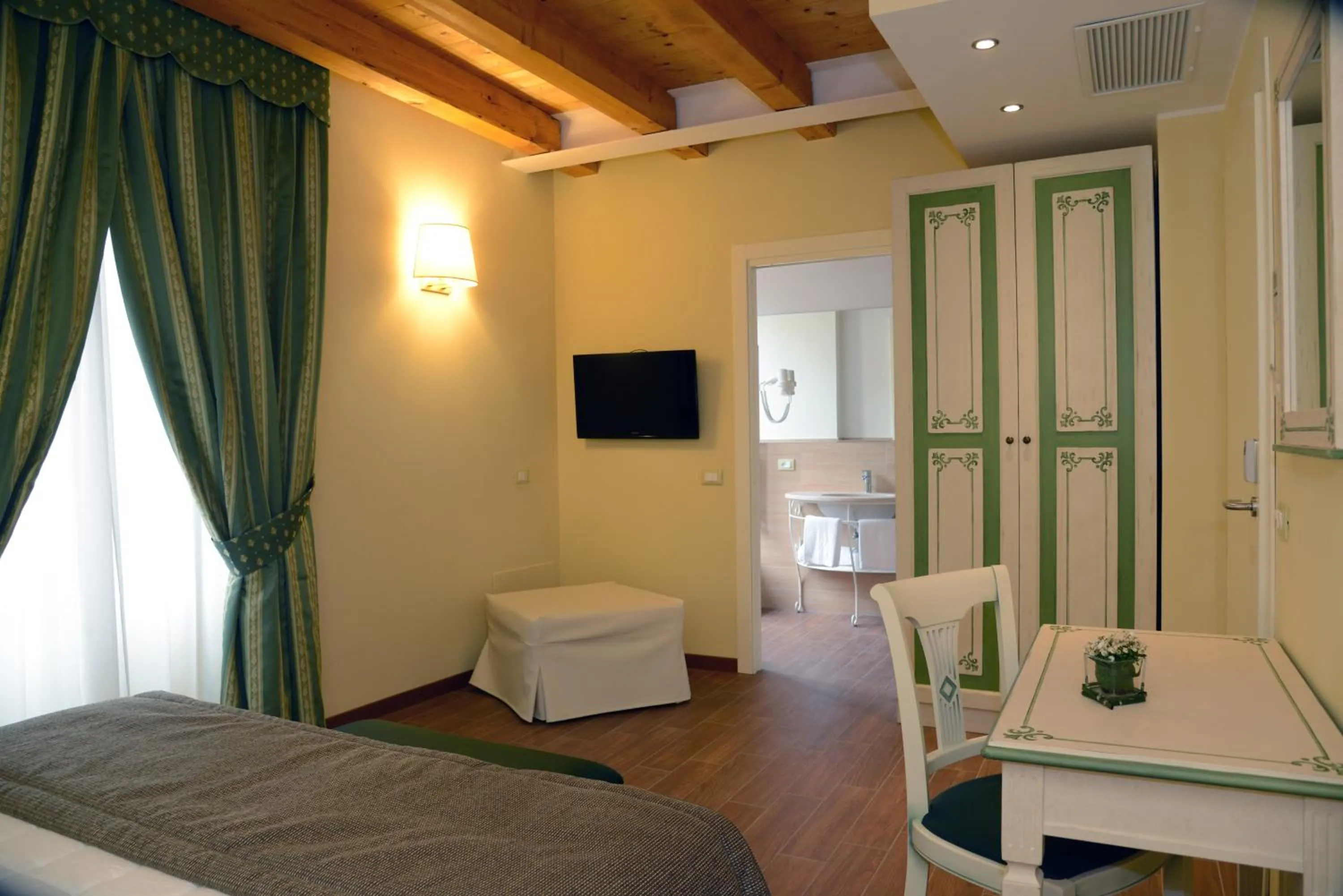 Photo of the whole room, Bed in Hotel Borgo Antico