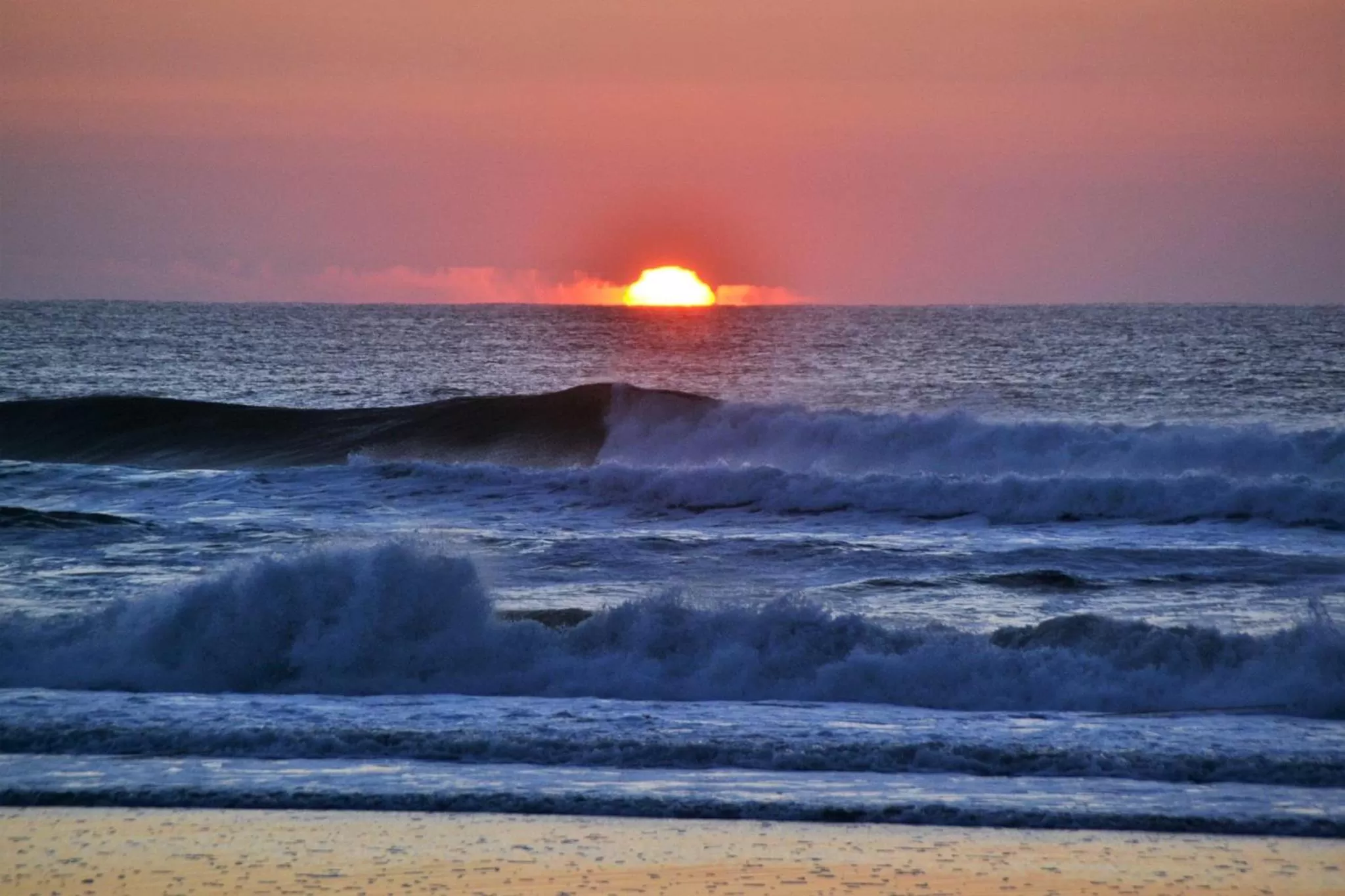 Sunrise/Sunset in Haven By The Sea B&B