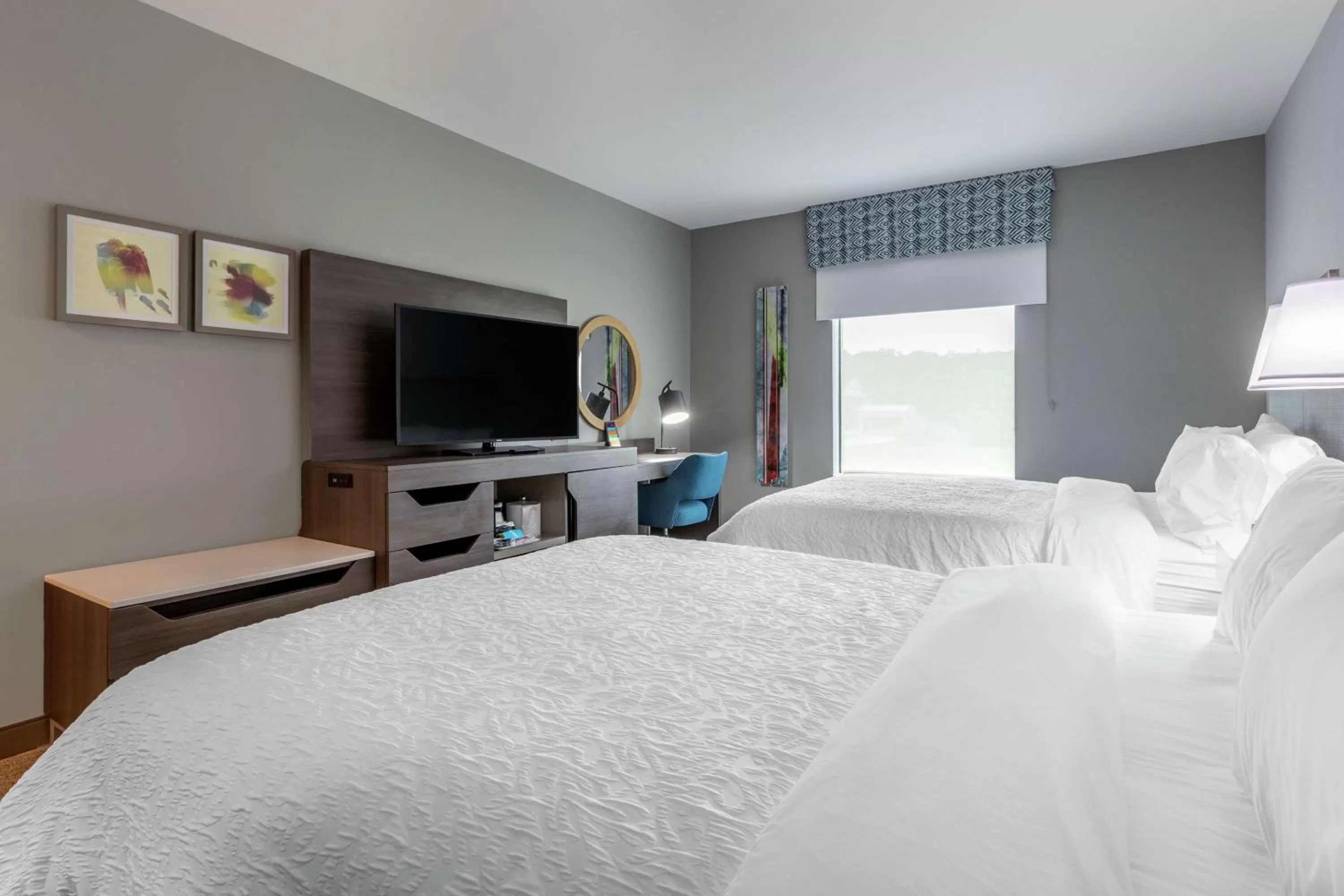 Bedroom, Bed in Hampton Inn Camden, SC